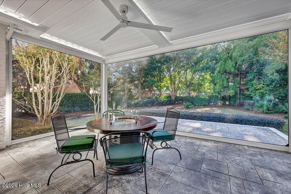 Single Family Residence at 2213 Fox Hunt Lane, Wilmington, NC 28405, photo 35 of 79