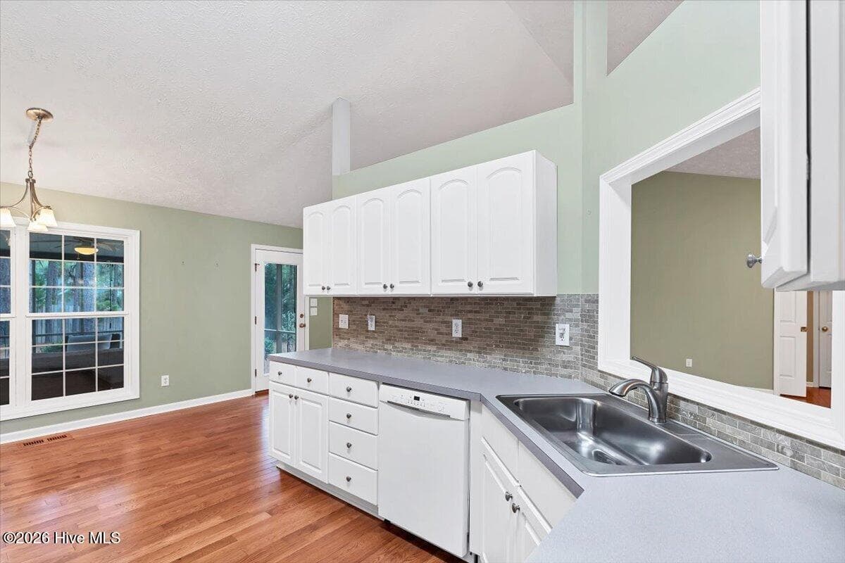 Single Family Residence at 3 Oak Tree Lane, Pinehurst, NC 28374, photo 26 of 59