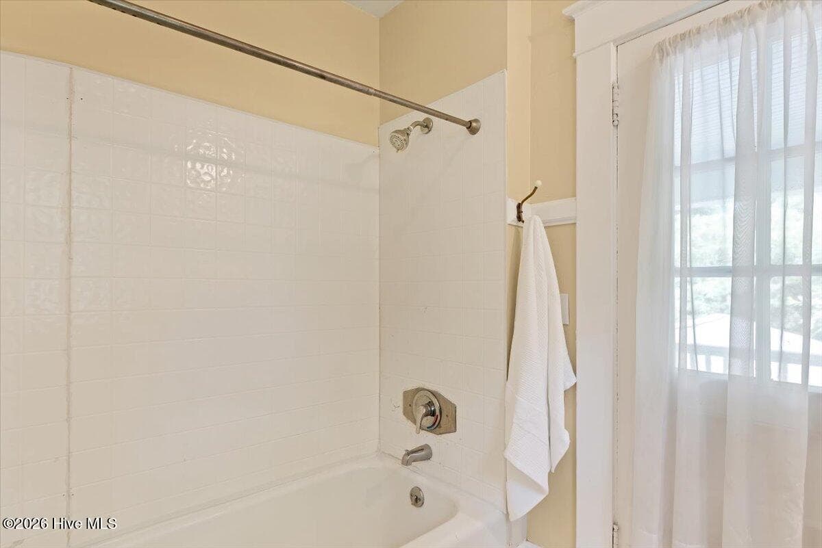 Upstairs full bath #1 - 160 N Ridge Street, Southern Pines, NC 28387