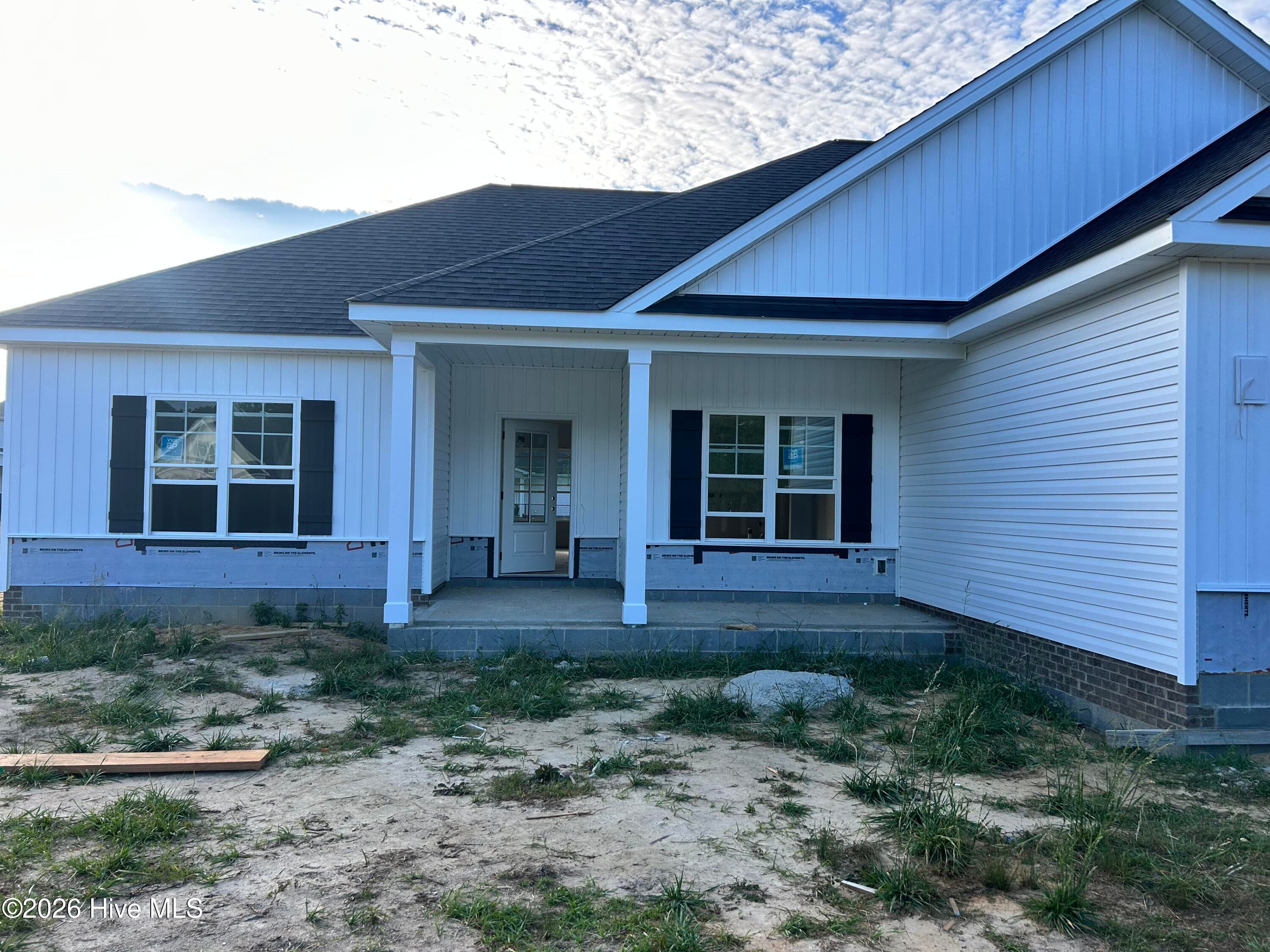 Single Family Residence at 3731 Chatsworth Drive, La Grange, NC 28551, photo 13 of 92