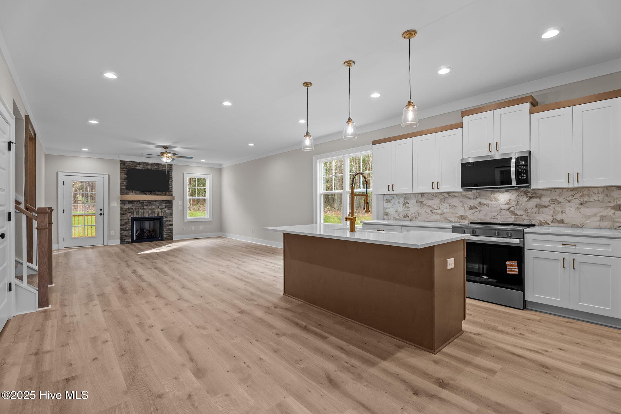 Single Family Residence at 20 Stream View Way, Spring Hope, NC 27882, photo 6 of 31