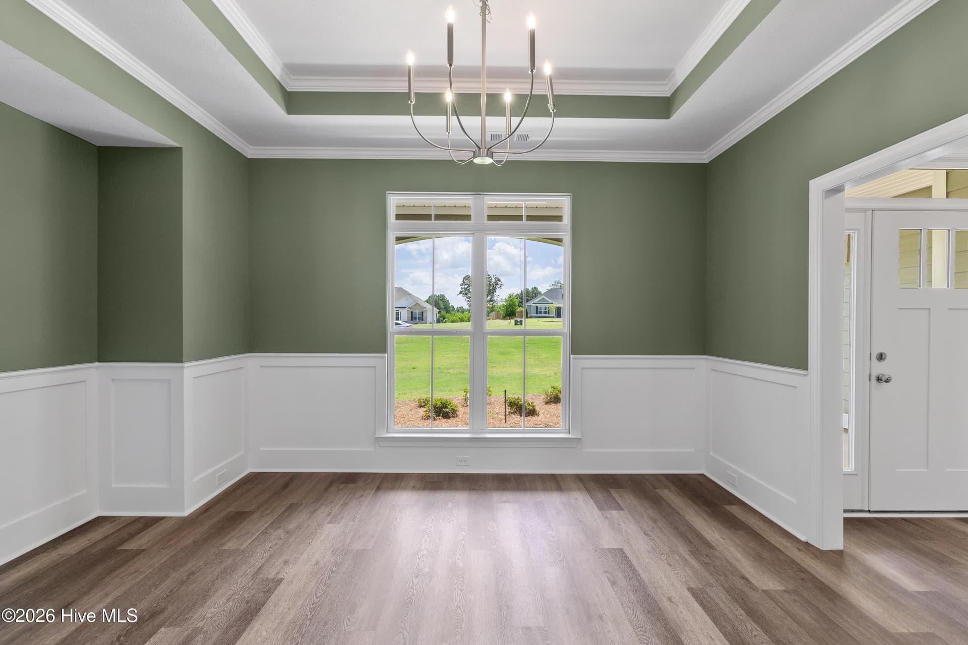 Dynamic wall color in the dining room - 1340 Bellingham Drive, Beech Island, SC 29842