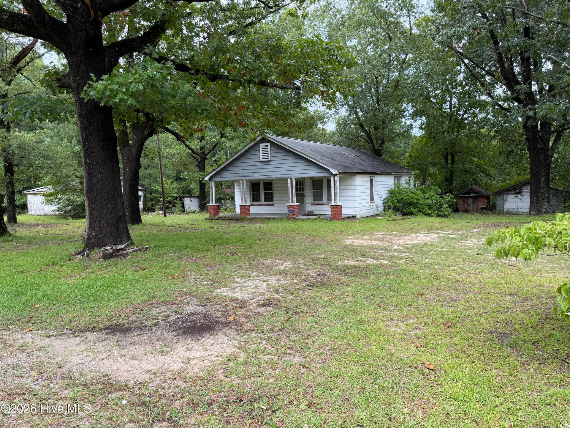 Single Family Residence at 235 Bryant Road, Carthage, NC 28327, photo 2 of 12