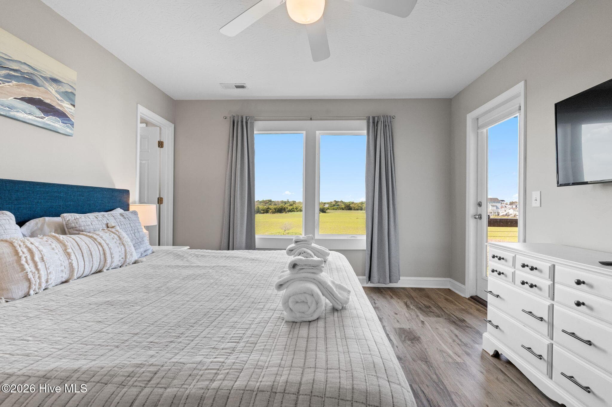 Single Family Residence at 598 Ocean Boulevard W, Holden Beach, NC 28462, photo 54 of 68