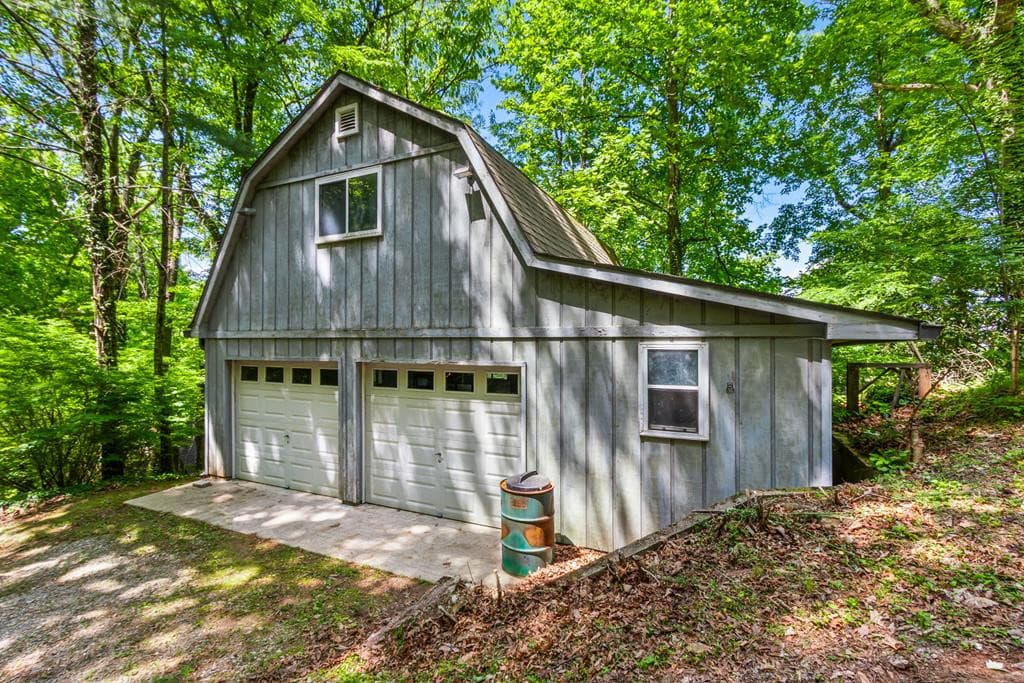 Single Family Residence at 175 Pine Ridge Drive, Andrews, NC 28901, photo 80 of 97