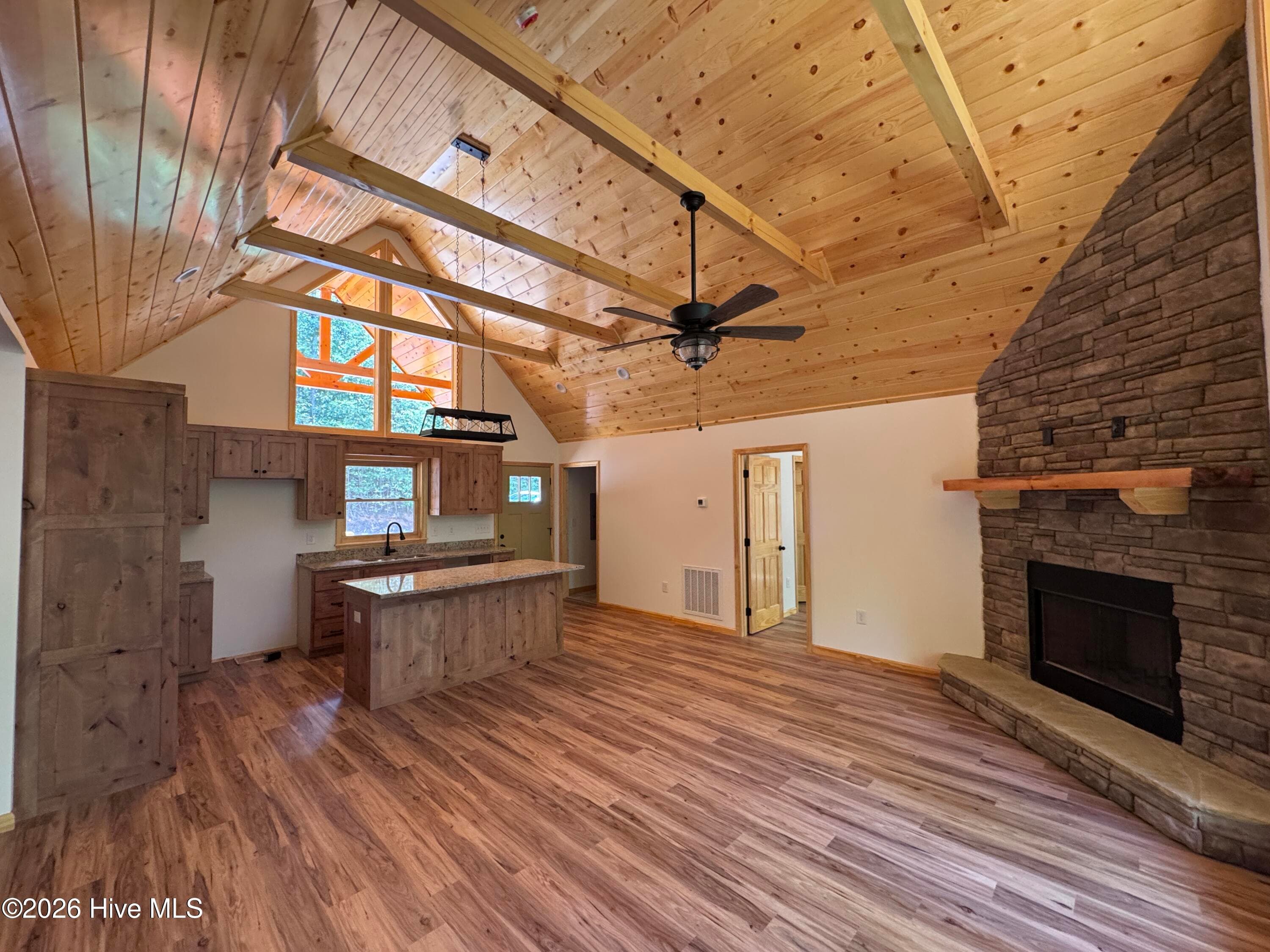 Single Family Residence at 109 Chestnut Oaks Drive, Murphy, NC 28906, photo 19 of 24
