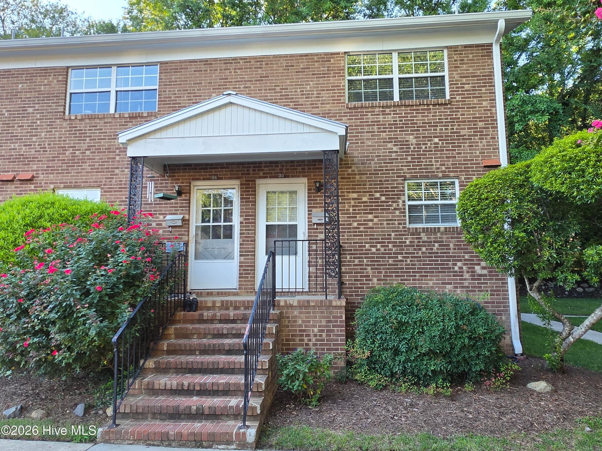 506 N Greensboro Street Apt 35, Carrboro, NC 27510