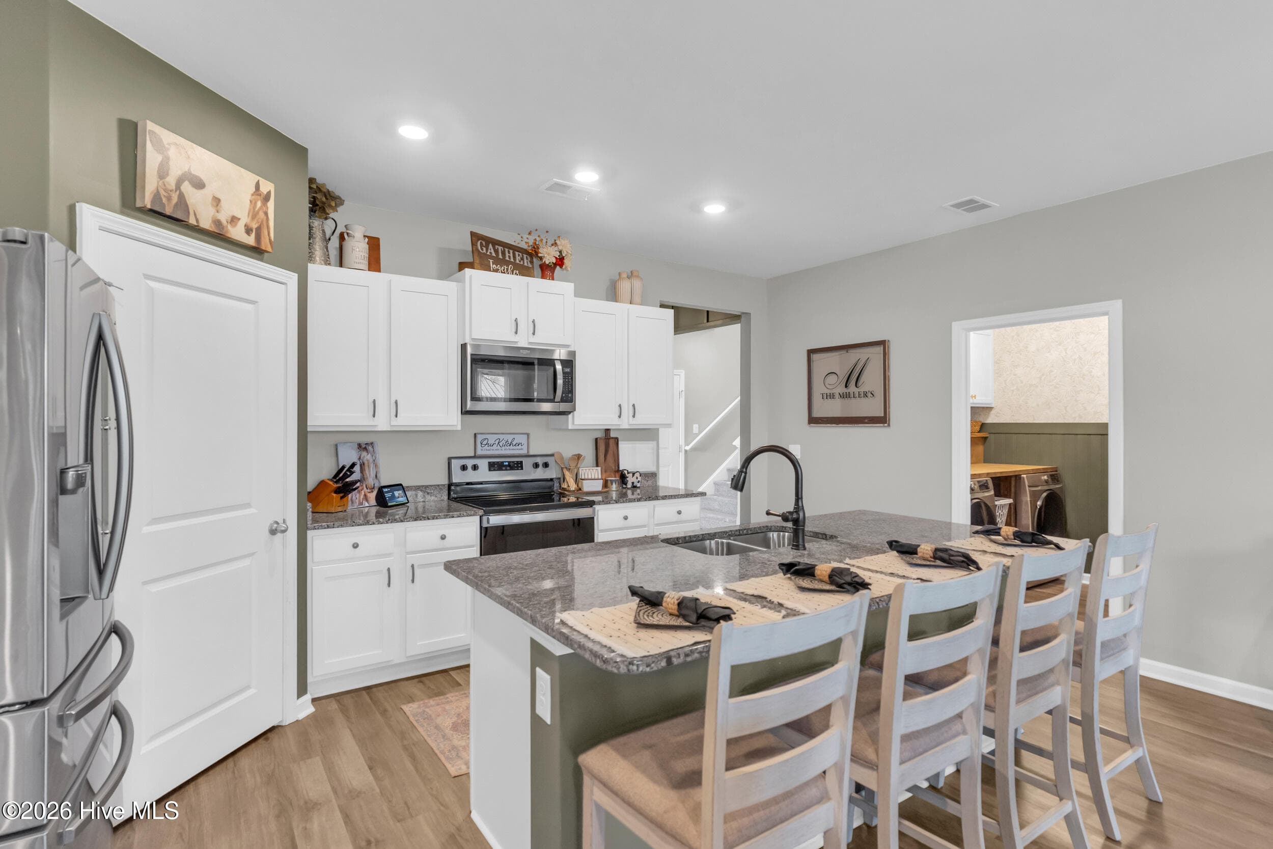 Single Family Residence at 1049 Burled Oak Rdg Lp SE, Bolivia, NC 28422, photo 13 of 83