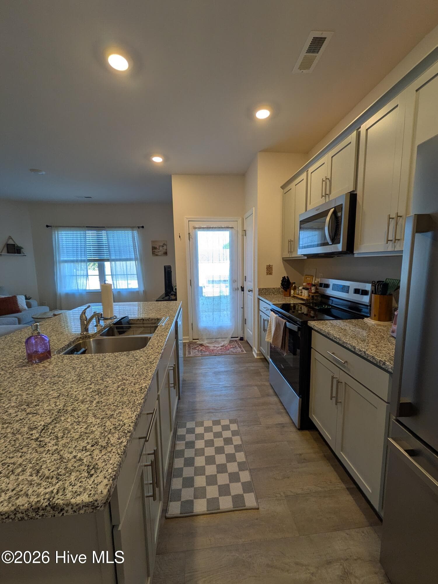 Townhouse at 1505 Gracie Lane, Carthage, NC 28327, photo 4 of 24