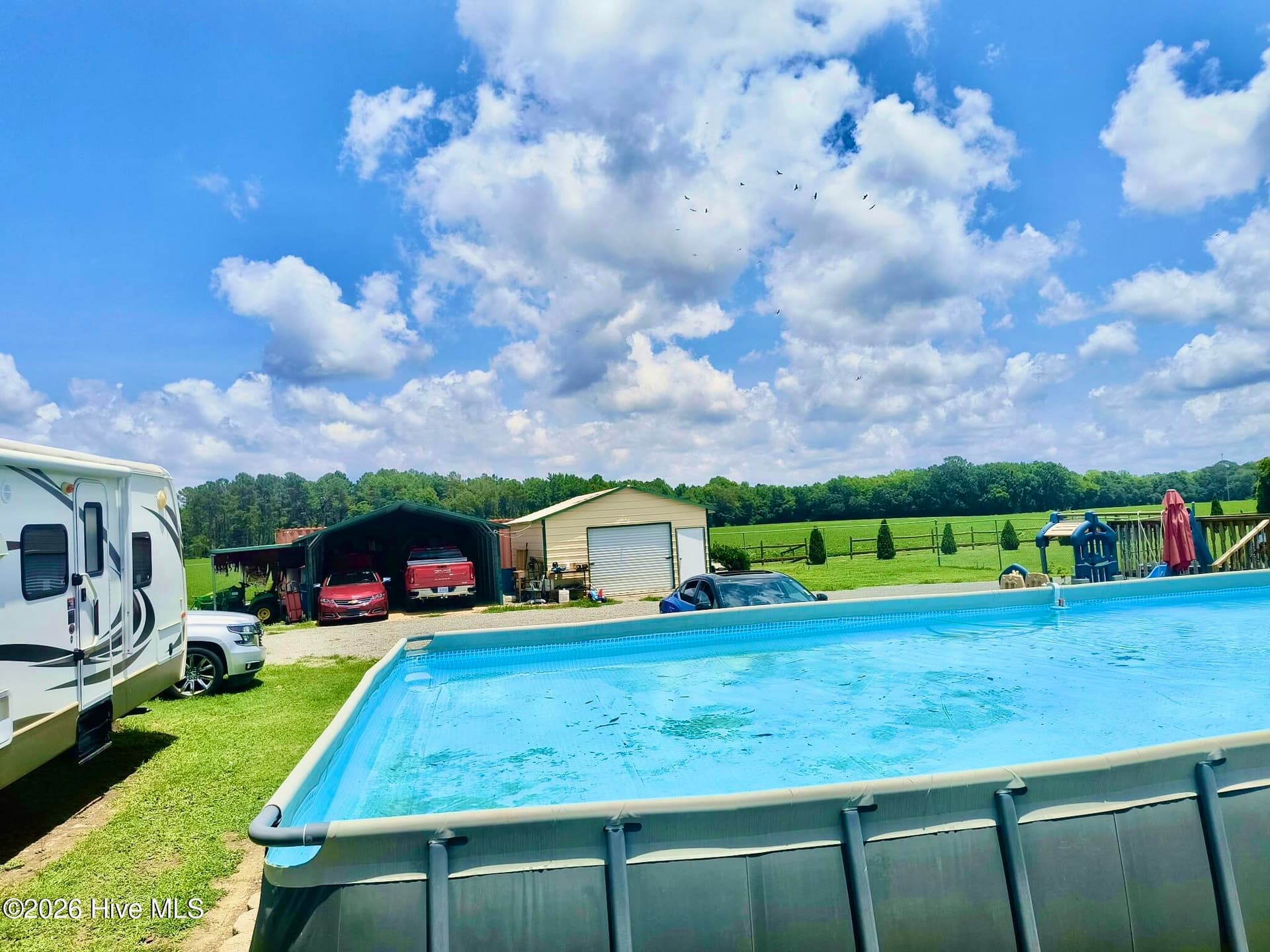 Manufactured Home at 273 Wall Street, Snow Hill, NC 28580, photo 18 of 19