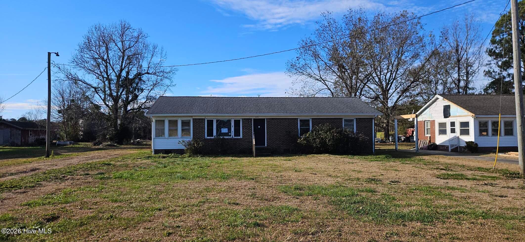 33145 Us Highway 264 26, Engelhard, NC 27824