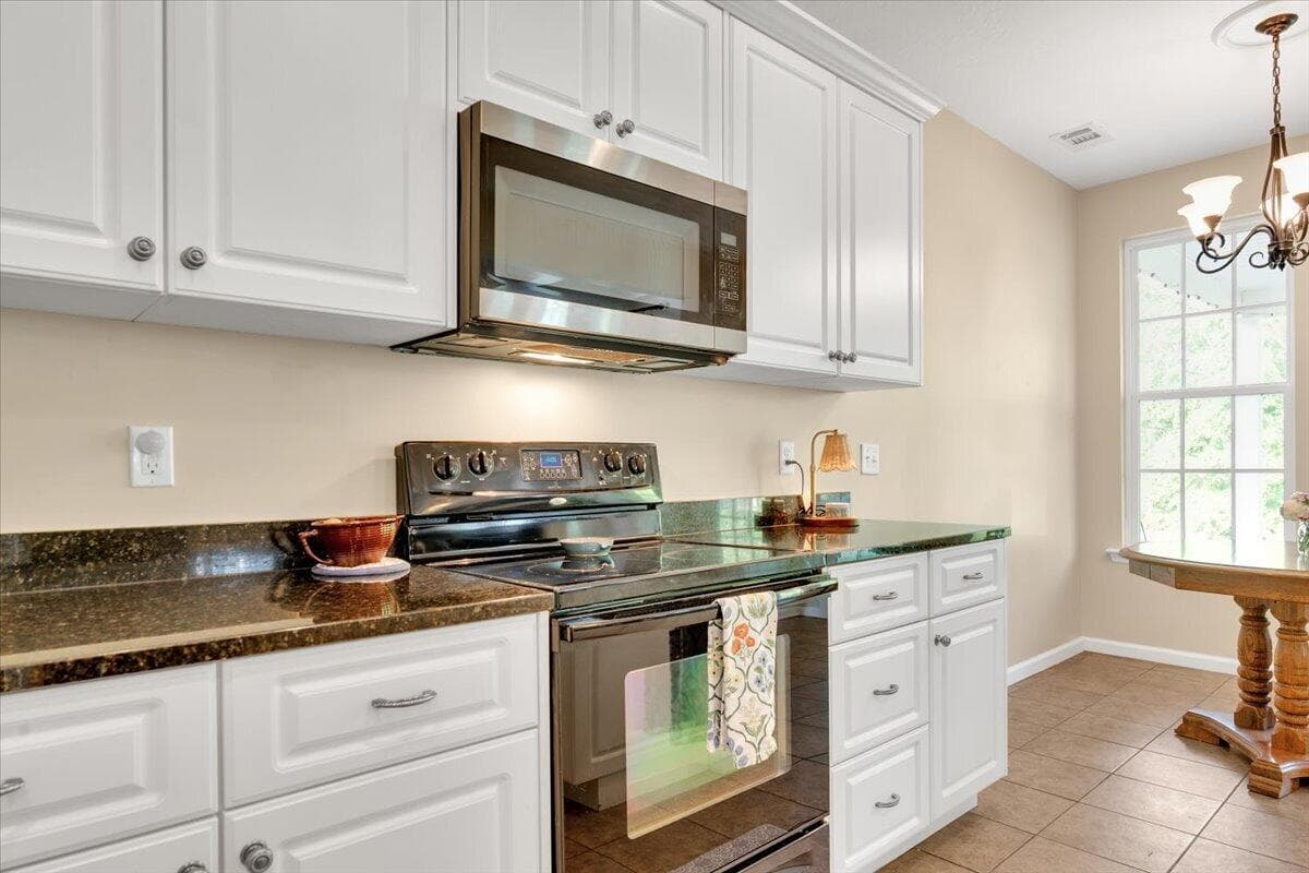Single Family Residence at 4033 Ellington Drive, Grovetown, GA 30813, photo 13 of 32