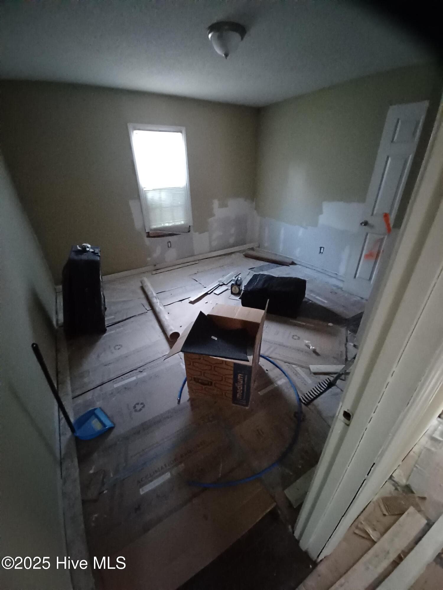 Single Family Residence at 1120 Lincoln Street, Kinston, NC 28501, photo 7 of 7