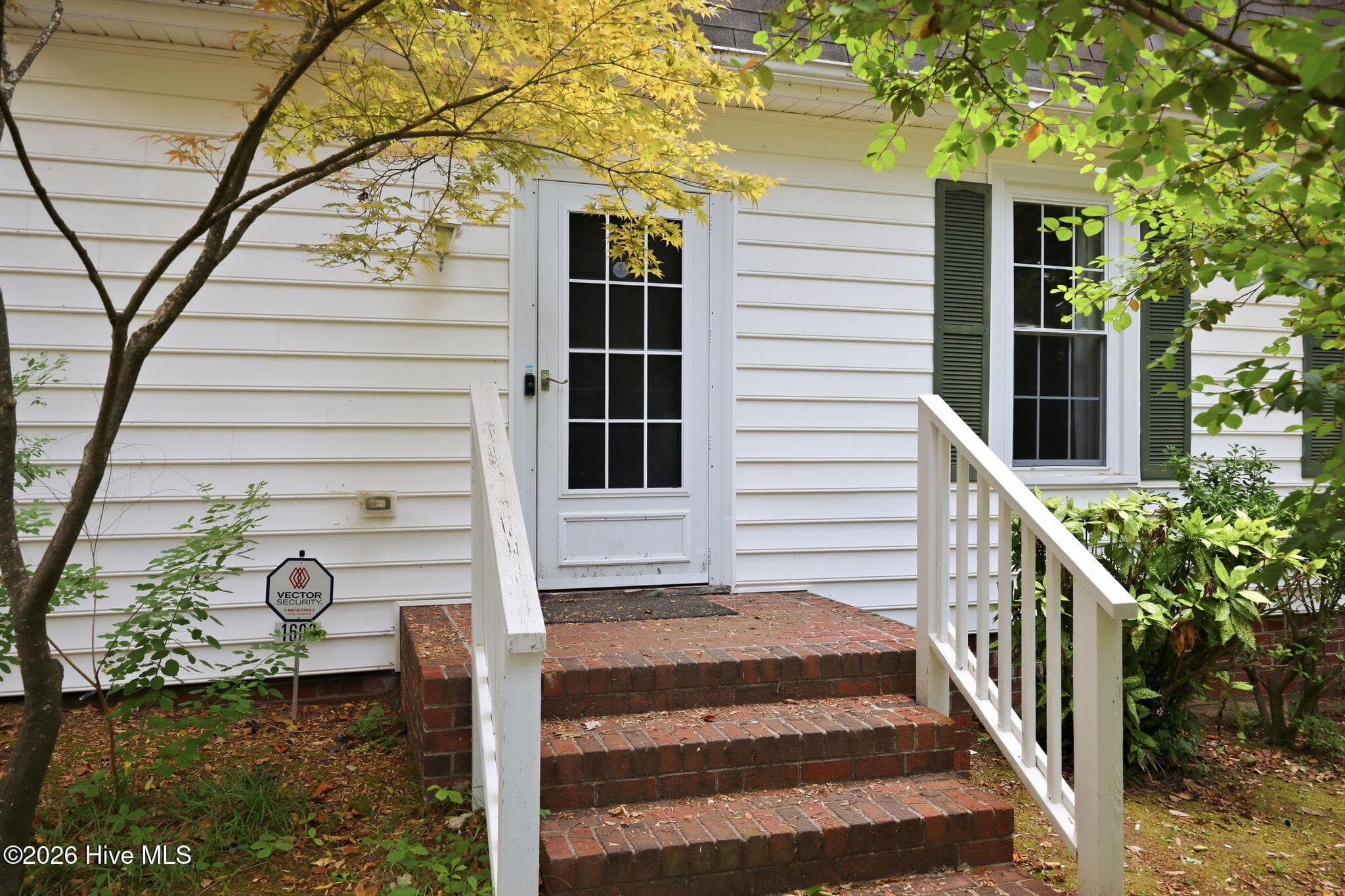 Single Family Residence at 1608 Canterbury Road, Greenville, NC 27858, photo 18 of 57