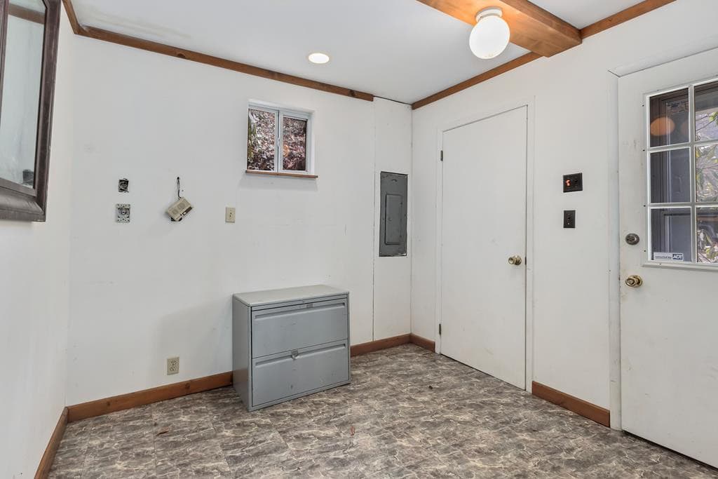 Single Family Residence at 175 Pine Ridge Drive, Andrews, NC 28901, photo 6 of 97