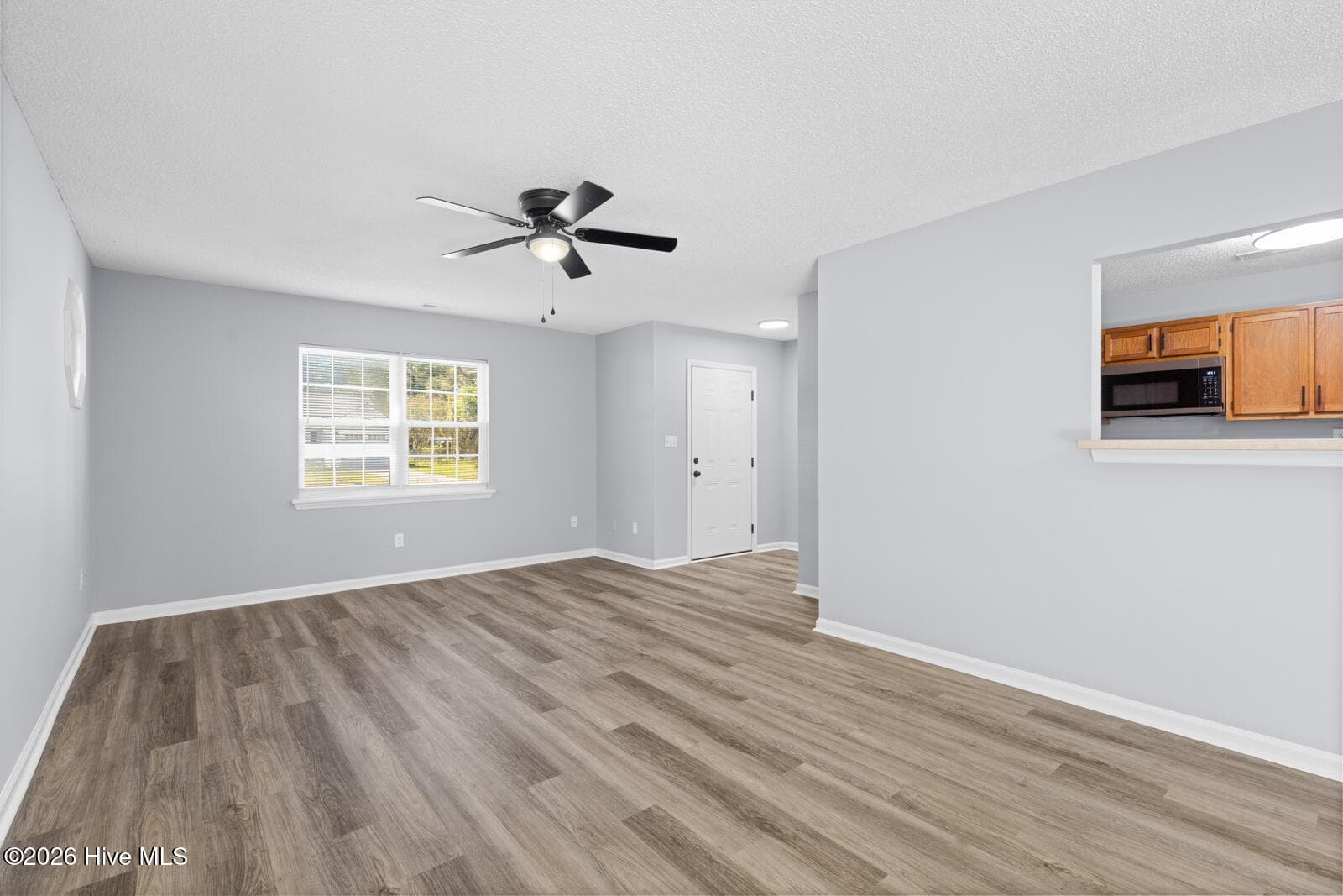 Single Family Residence at 1159 Pearl Court, Jacksonville, NC 28540, photo 7 of 27