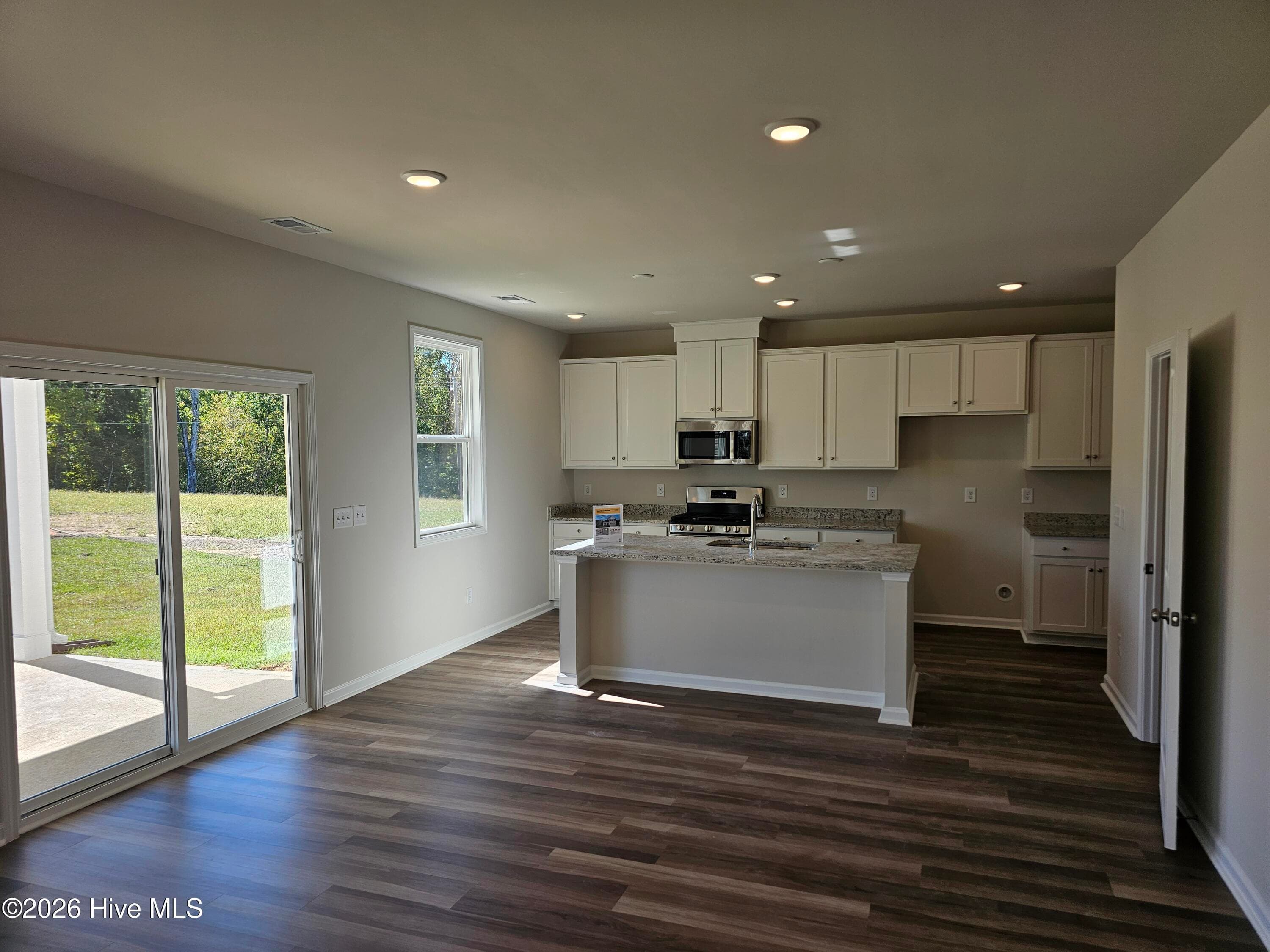 Single Family Residence at 14266 Yellow Jacket Boulevard, North Augusta, SC 29841, photo 6 of 60