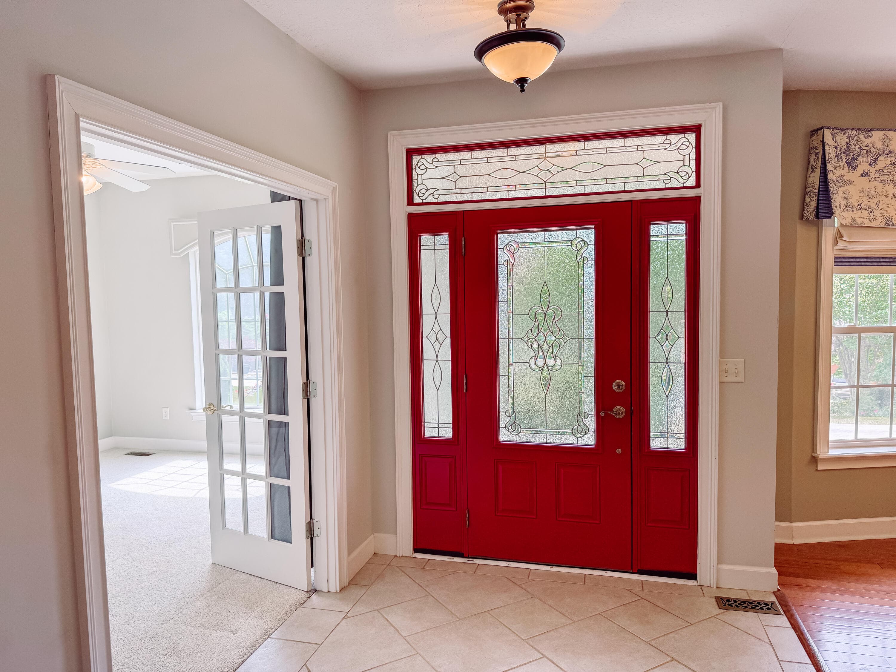 Single Family Residence at 174 Tara Drive, McCormick, SC 29835, photo 4 of 36