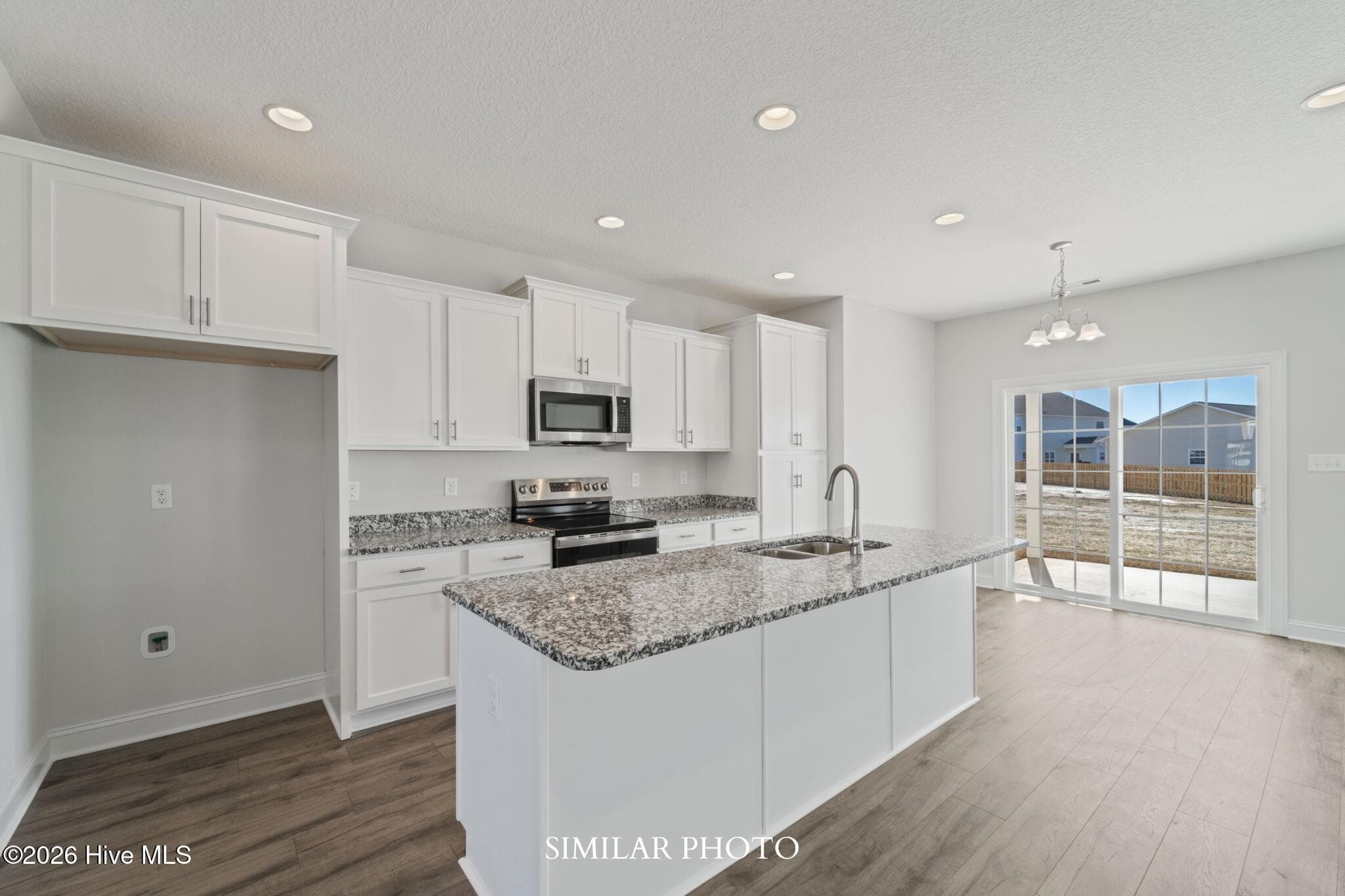 Single Family Residence at 348 Water Wagon Trail, Jacksonville, NC 28546, photo 11 of 47