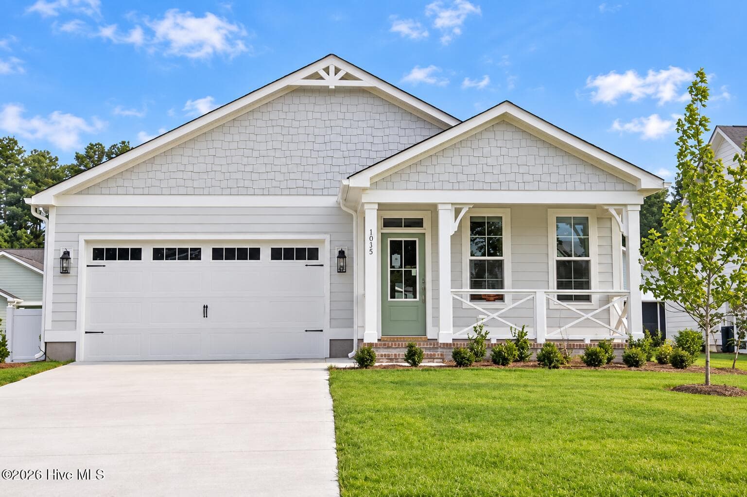 Single Family Residence at 1015 Brighton Drive, New Bern, NC 28562, photo 6 of 47