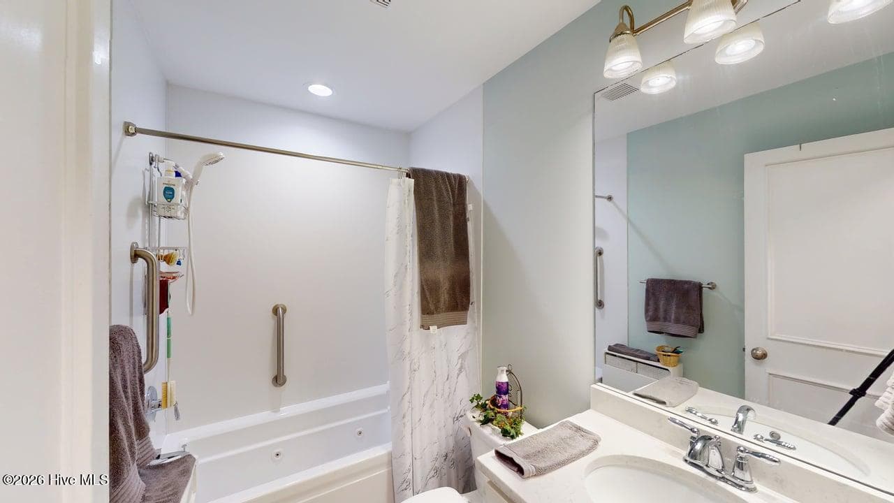 Single Family Residence at 604 N Pinecrest Drive, Goldsboro, NC 27534, photo 10 of 50