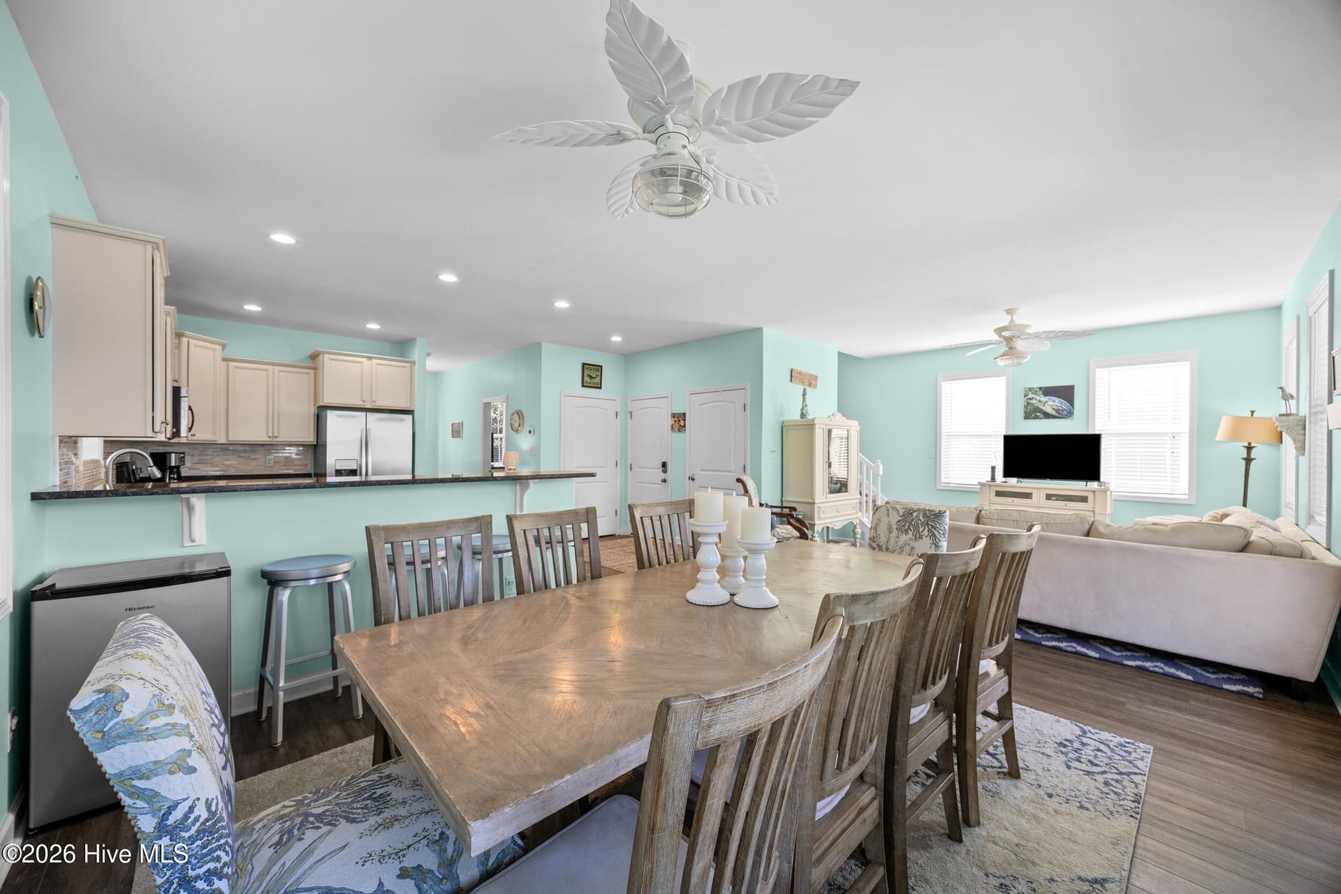 Single Family Residence at 122 Atkinson Road, Surf City, NC 28445, photo 13 of 90