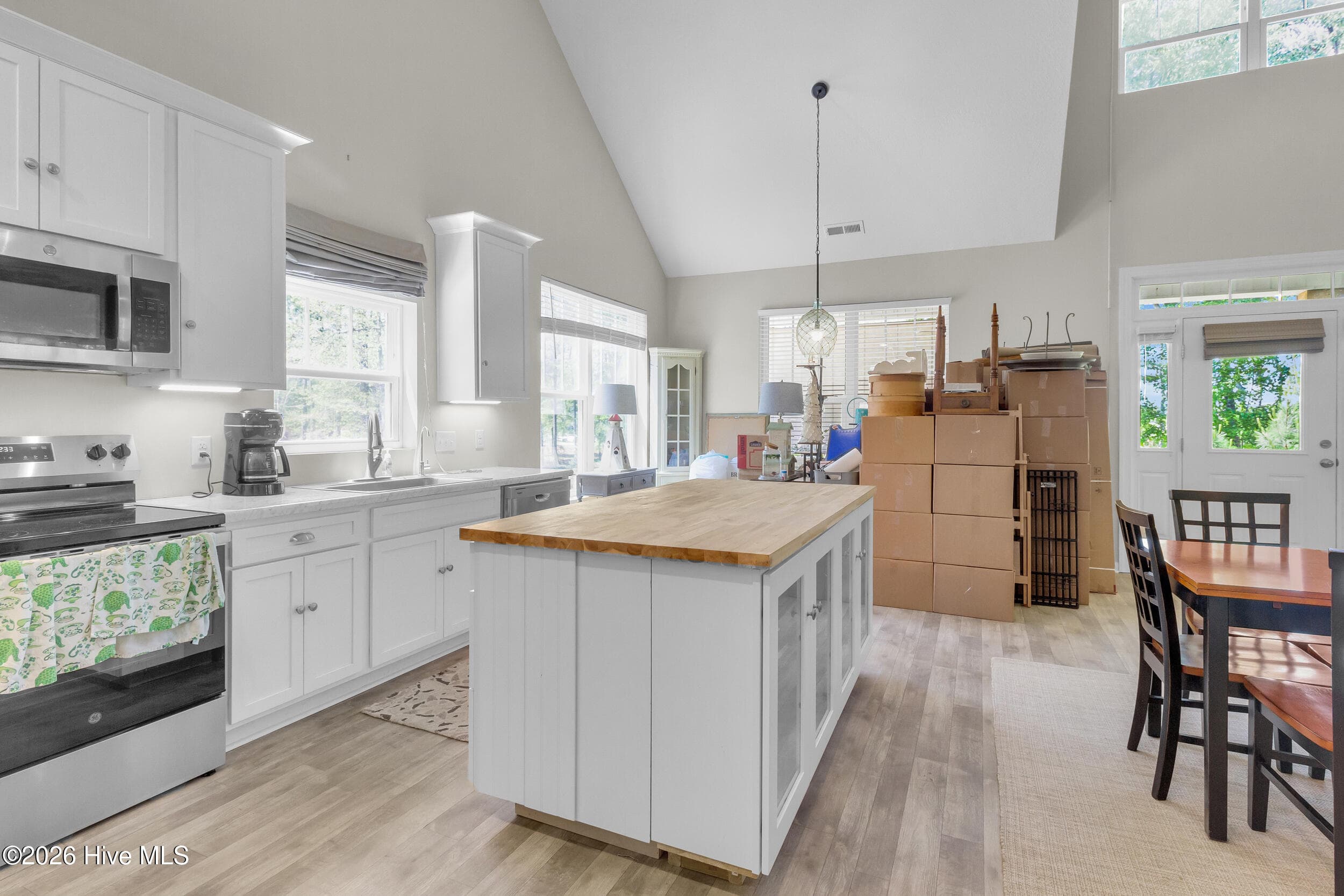 Kitchen / Dining - 5430 Creek Pointe Road, New Bern, NC 28560