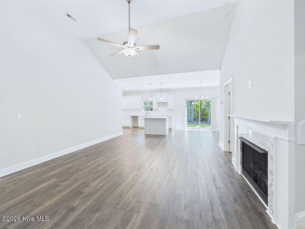 TELLURIDE LOT 06 - "Colston" - 229 Telluride Court, Aberdeen, NC 28315
