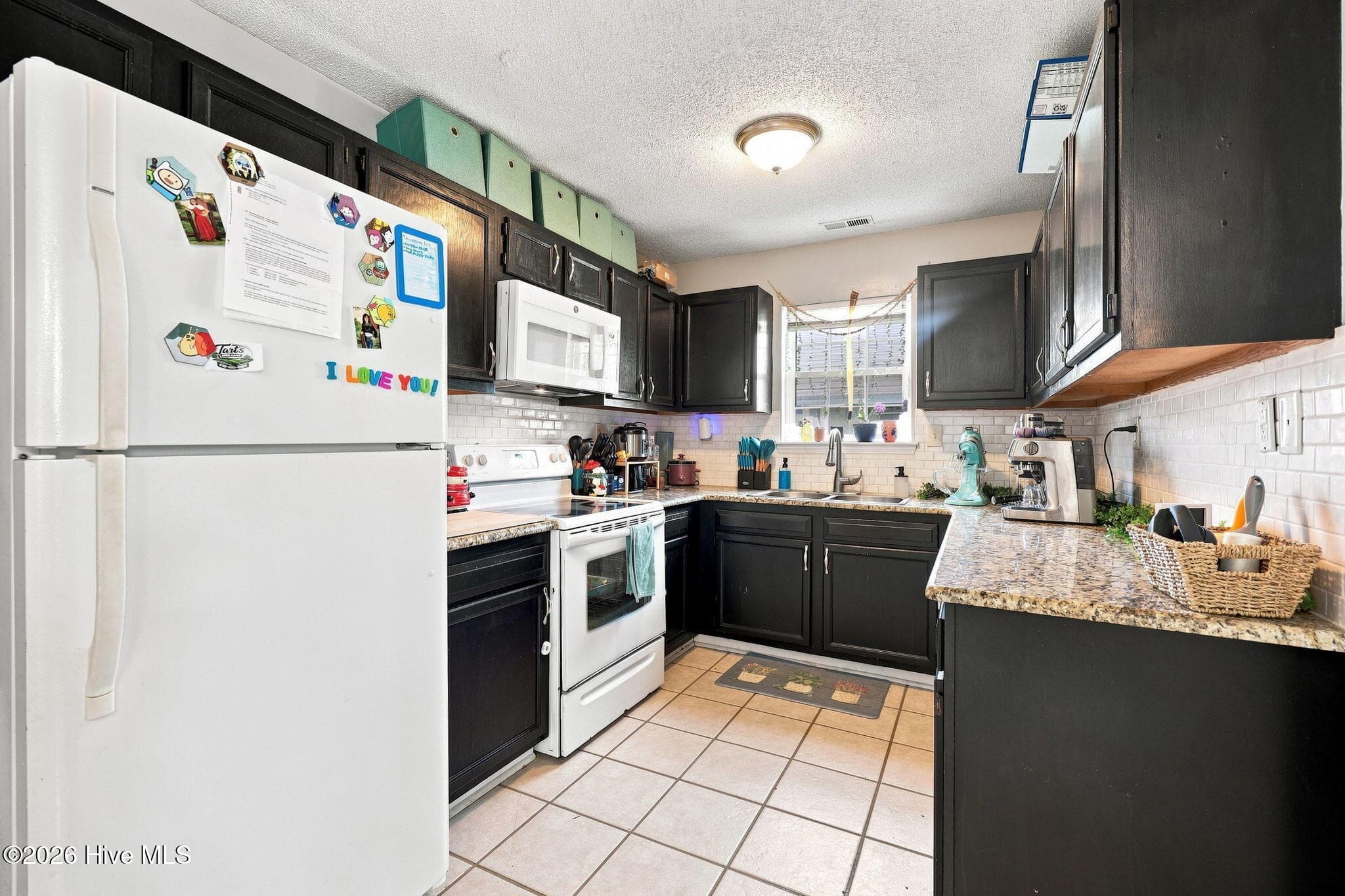 Single Family Residence at 1020 Furia Drive, Jacksonville, NC 28540, photo 11 of 46