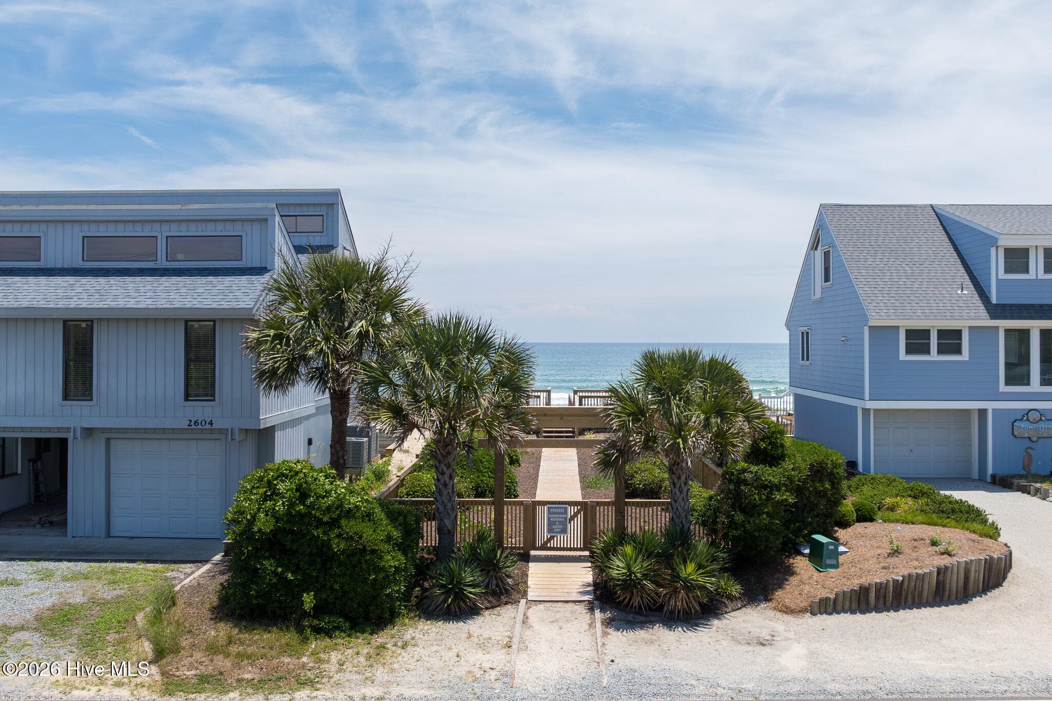 Single Family Residence at 126 Channel Bend, Surf City, NC 28445, photo 7 of 78