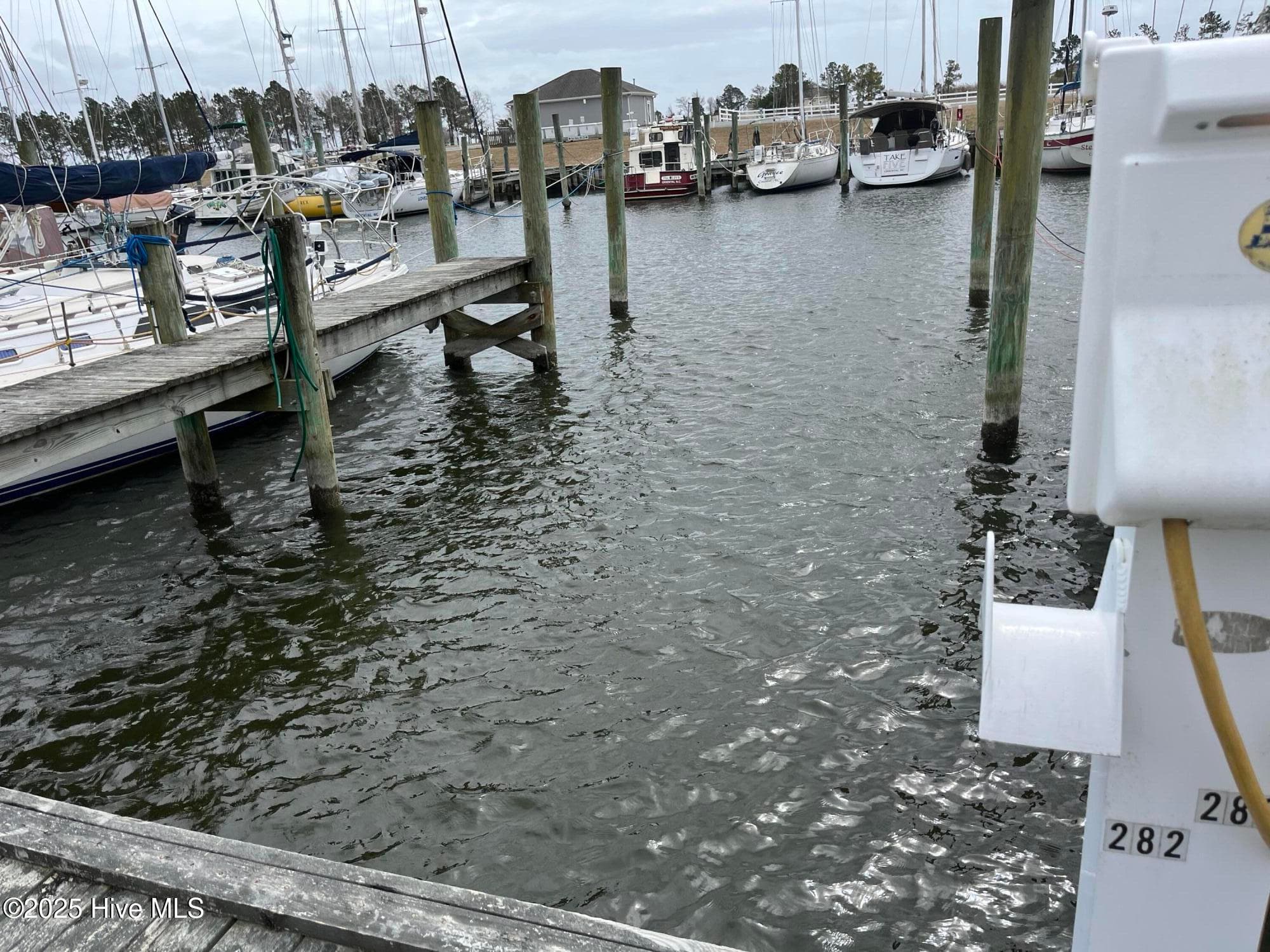Slip 282 Pecan Grove Marina, Oriental, NC 28571