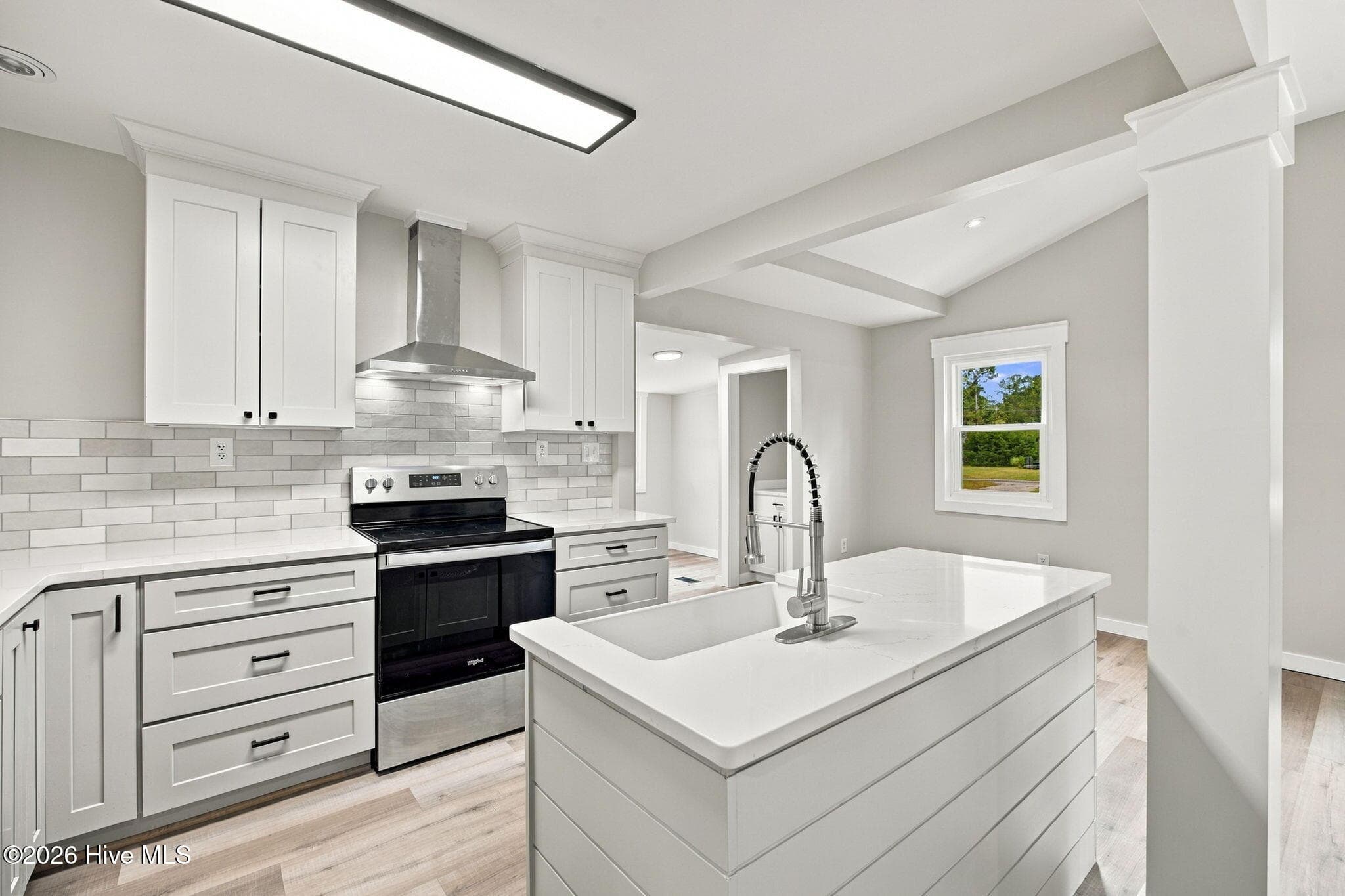 Single Family Residence at 190 Old Bridge Road, Rocky Point, NC 28457, photo 14 of 46