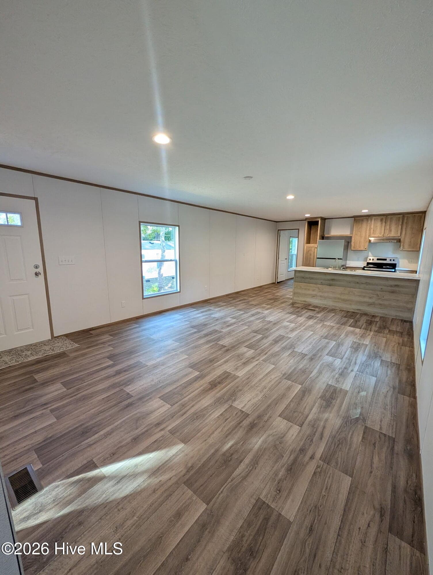 Manufactured Home at 3527 Tarpon Court SE, Bolivia, NC 28422, photo 23 of 43
