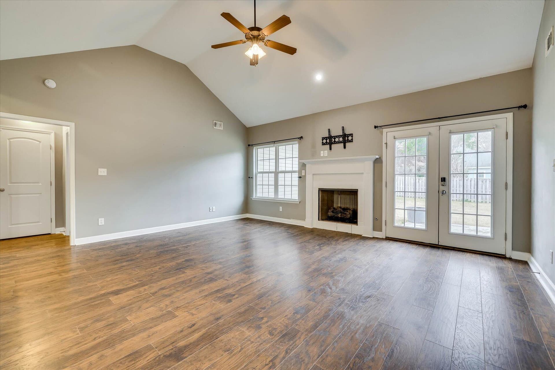 Single Family Residence at 721 Wickham Drive, Evans, GA 30809, photo 8 of 44