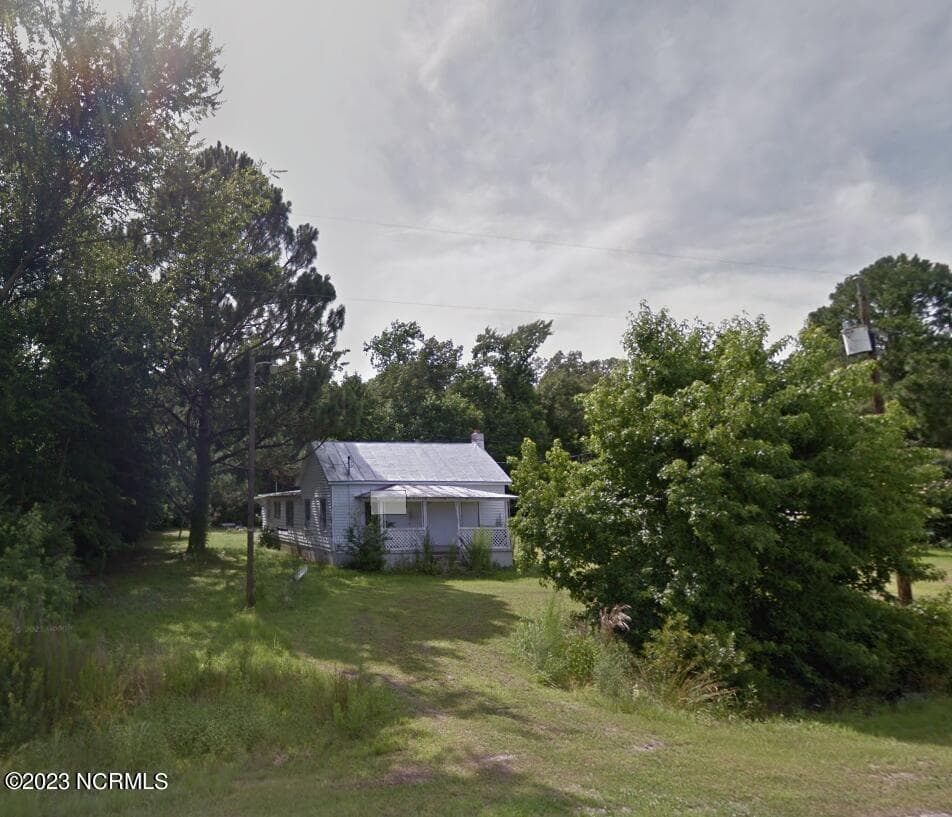 306 Neals Creek Road, Bayboro, NC 28515