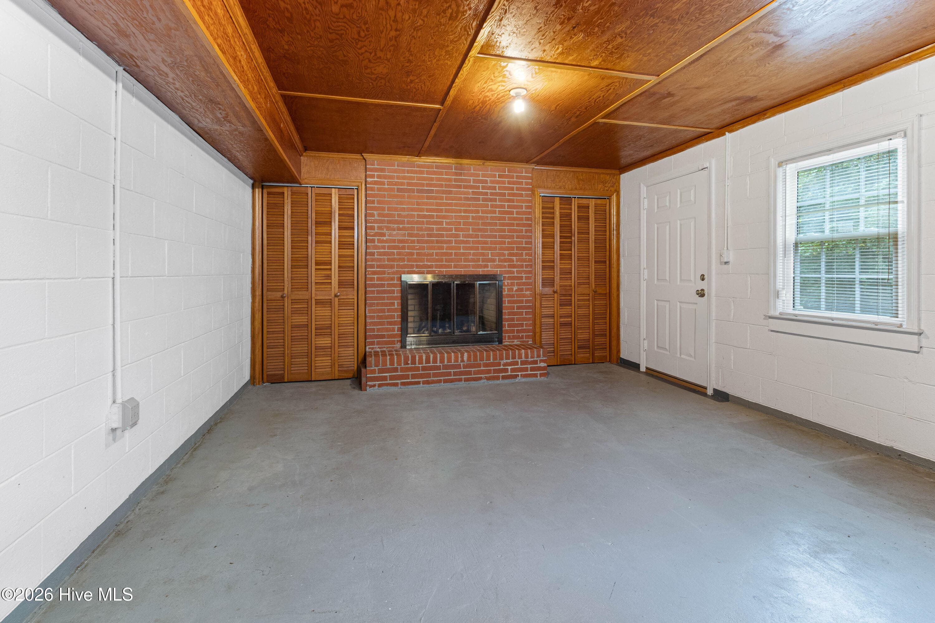 Single Family Residence at 612 David Street, Elizabethtown, NC 28337, photo 28 of 38
