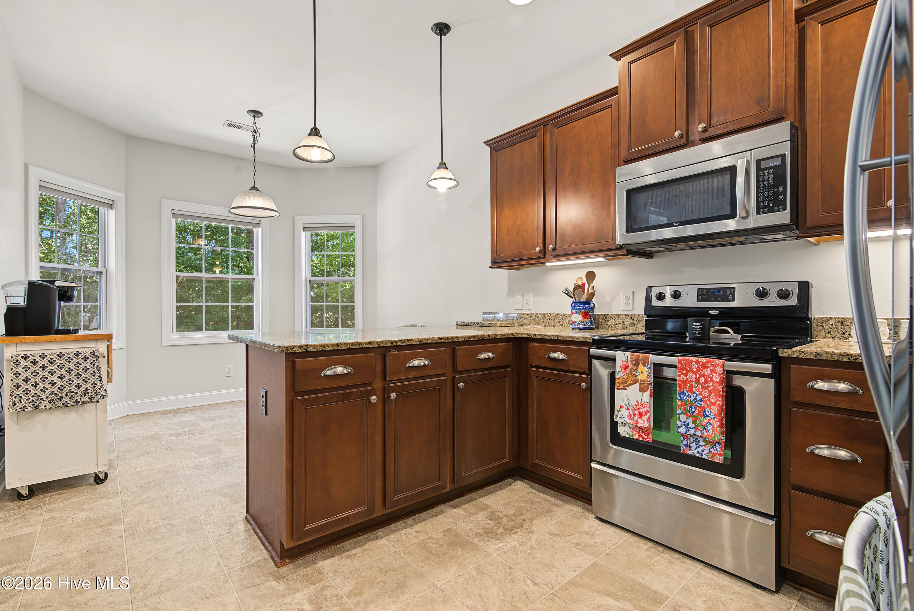 Single Family Residence at 135 Castle Court, Washington, NC 27889, photo 13 of 41