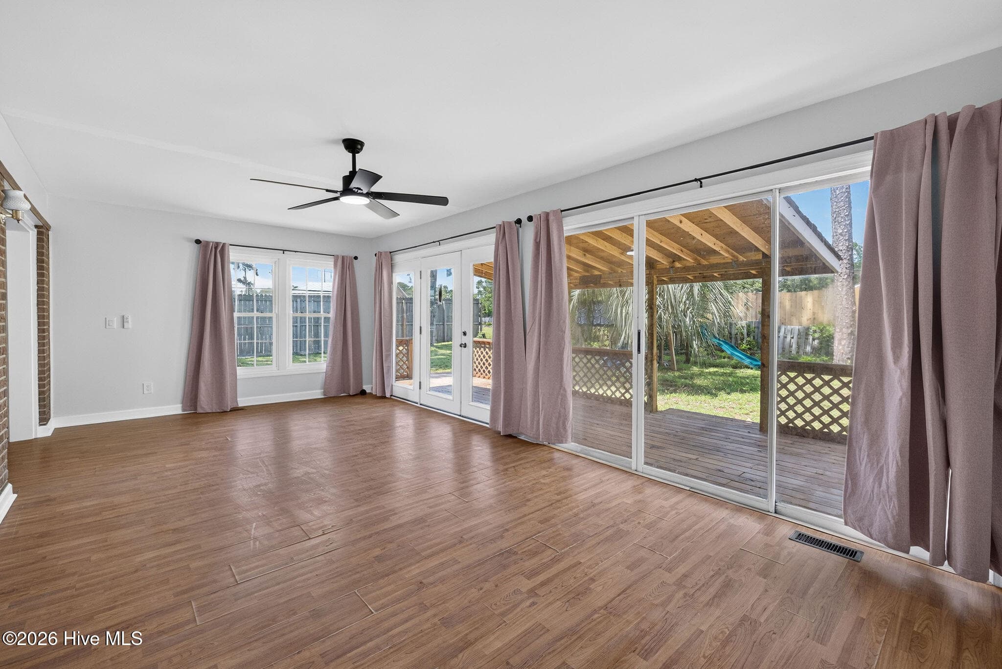 Single Family Residence at 1809 Brierwood Road, Wilmington, NC 28405, photo 23 of 37