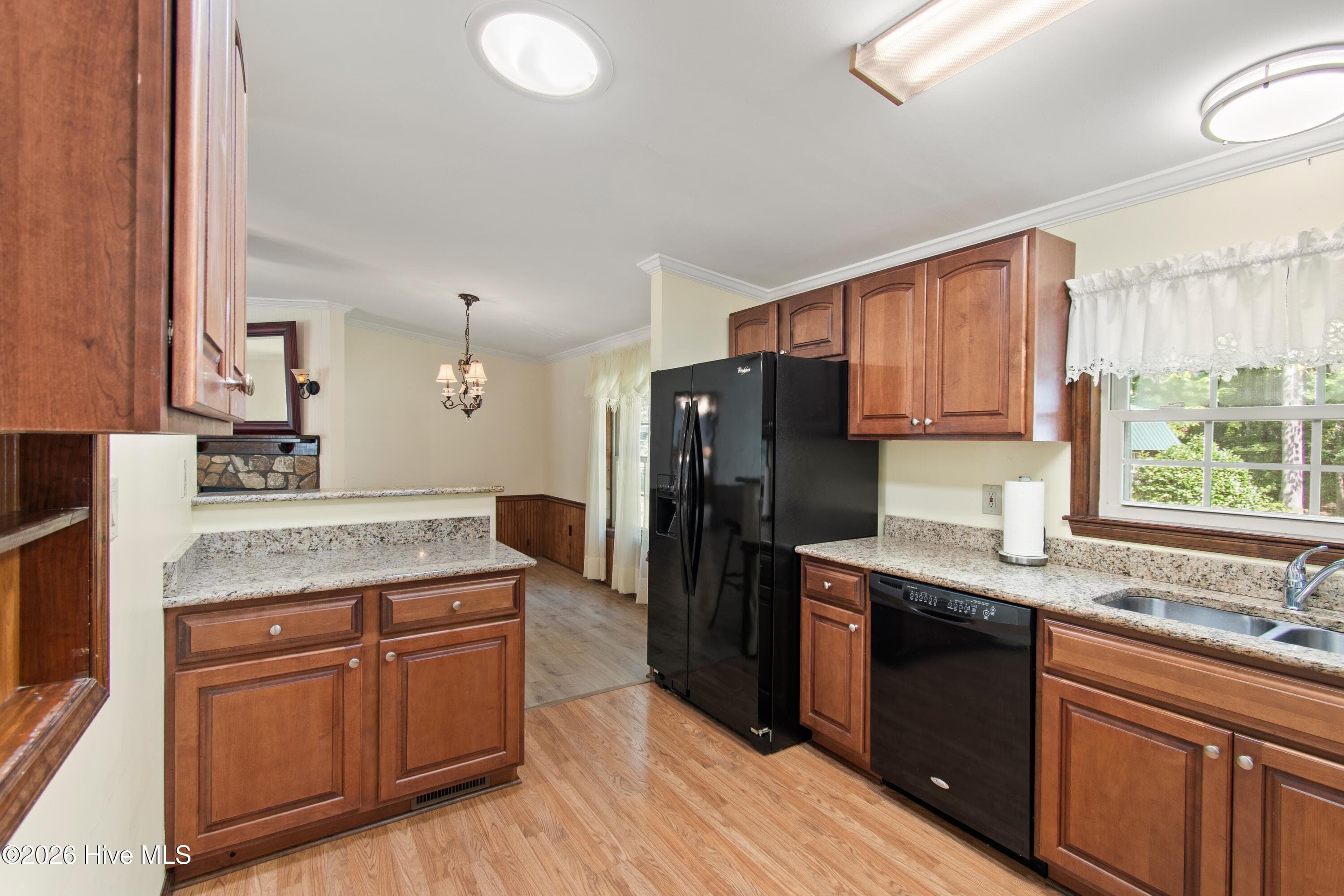 Manufactured Home at 227 Ocean Forest Drive NW, Calabash, NC 28467, photo 15 of 49