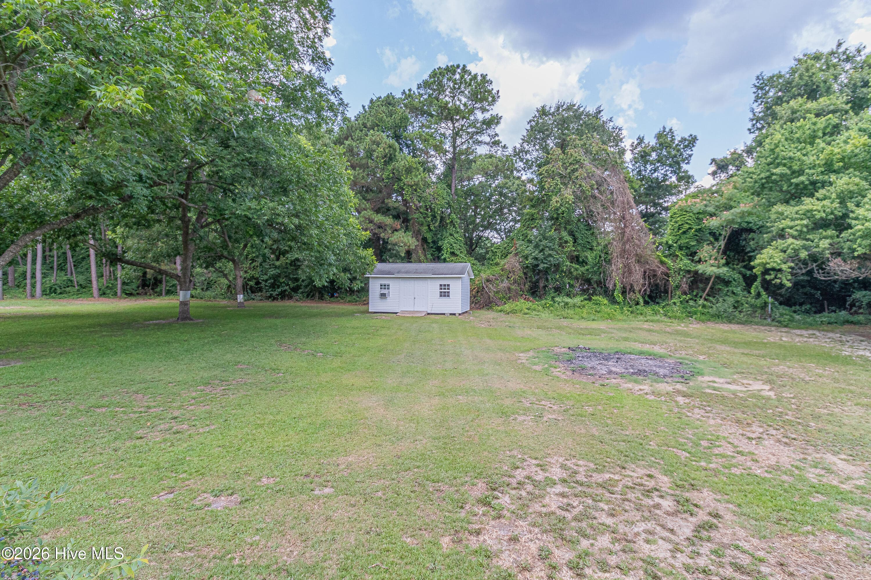 Manufactured Home at 389 Black Jack Church Road, Goldsboro, NC 27530, photo 7 of 33