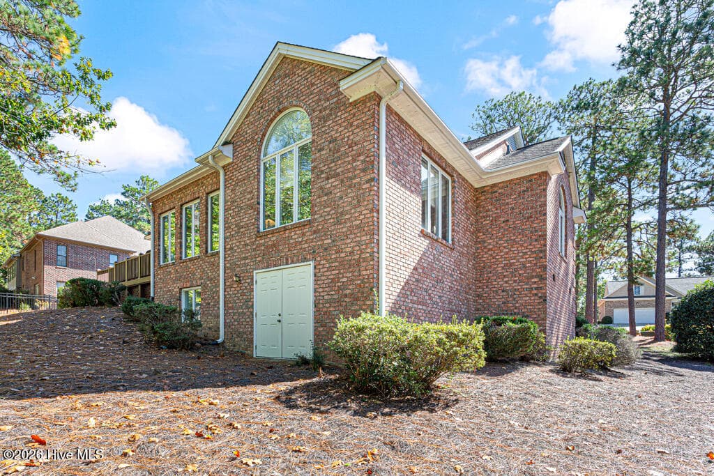 25 Ivy Way Pinehurst NC entrance to golf cart garage - 25 Ivy Way, Pinehurst, NC 28374
