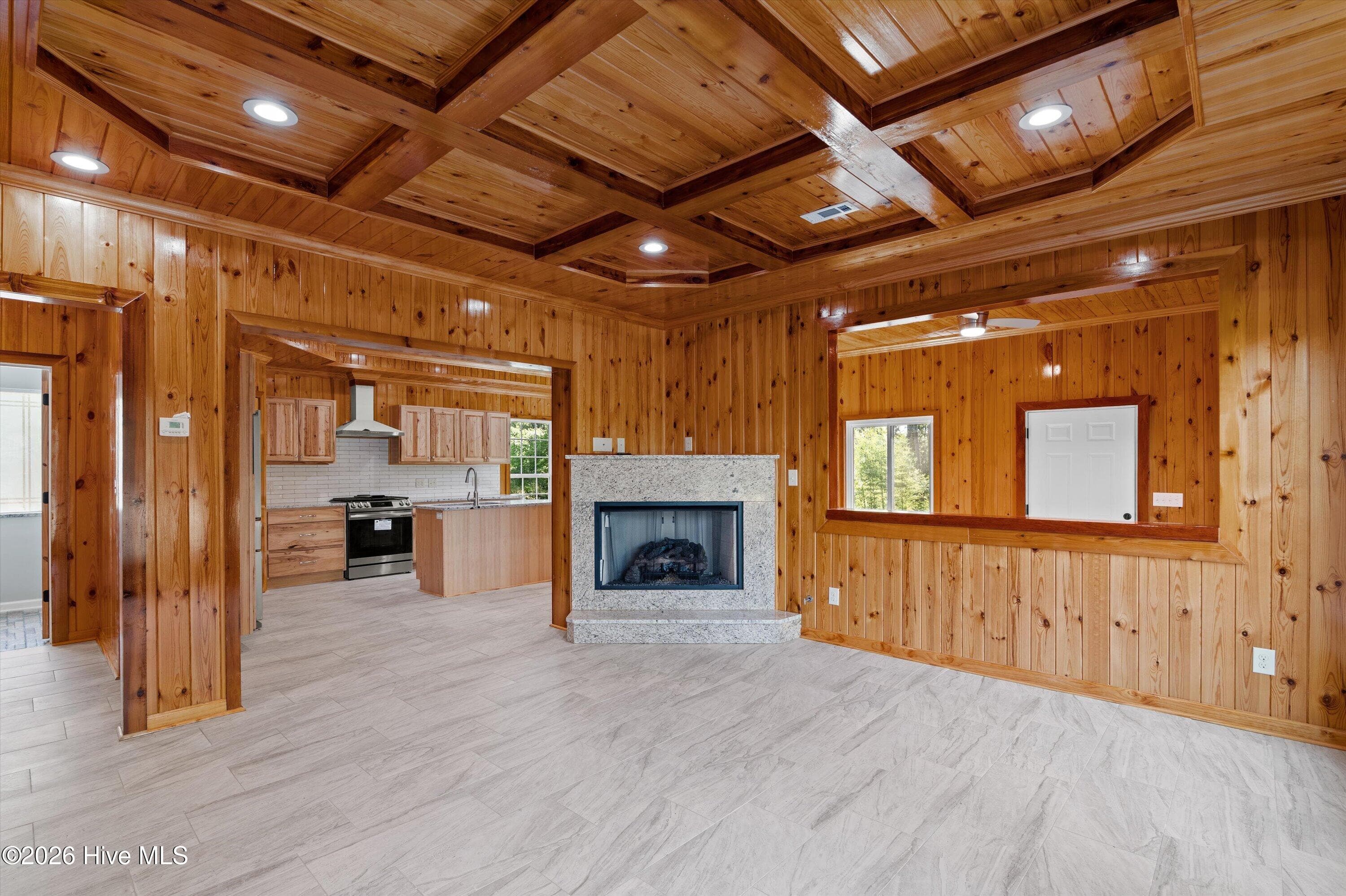 Single Family Residence at 1423 Edgefield Road, North Augusta, SC 29860, photo 6 of 51