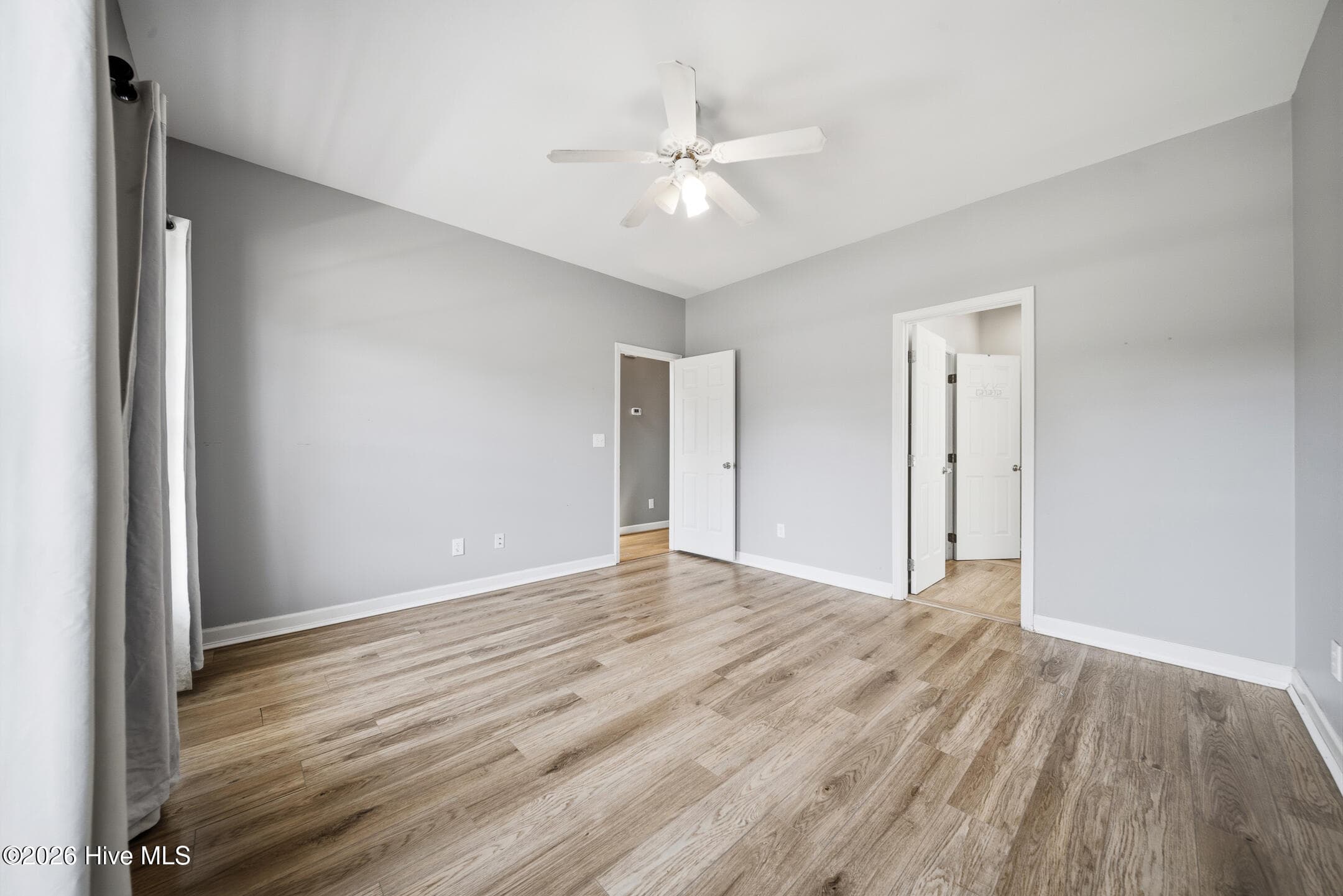 Single Family Residence at 117 Middle Point Road, Hampstead, NC 28443, photo 35 of 86