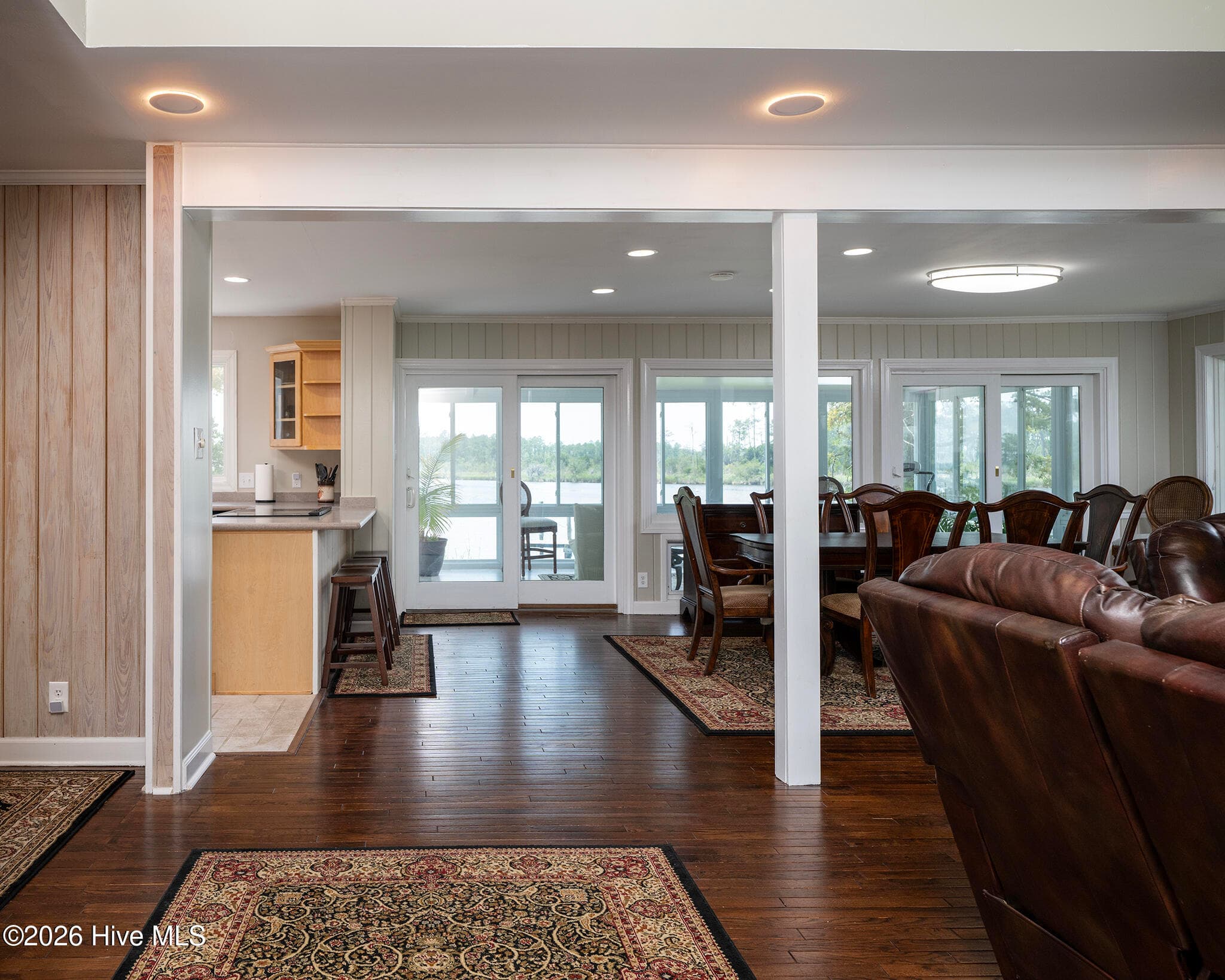 Open Concept Living - 5616 Gondolier Drive, New Bern, NC 28560