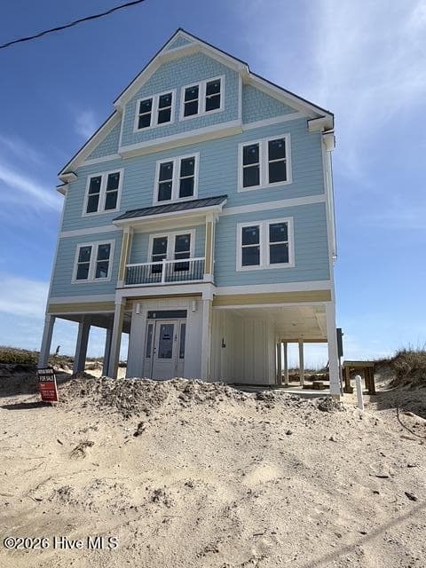 Single Family Residence at 601 Ocean Drive ., Emerald Isle, NC 28594, photo 5 of 46