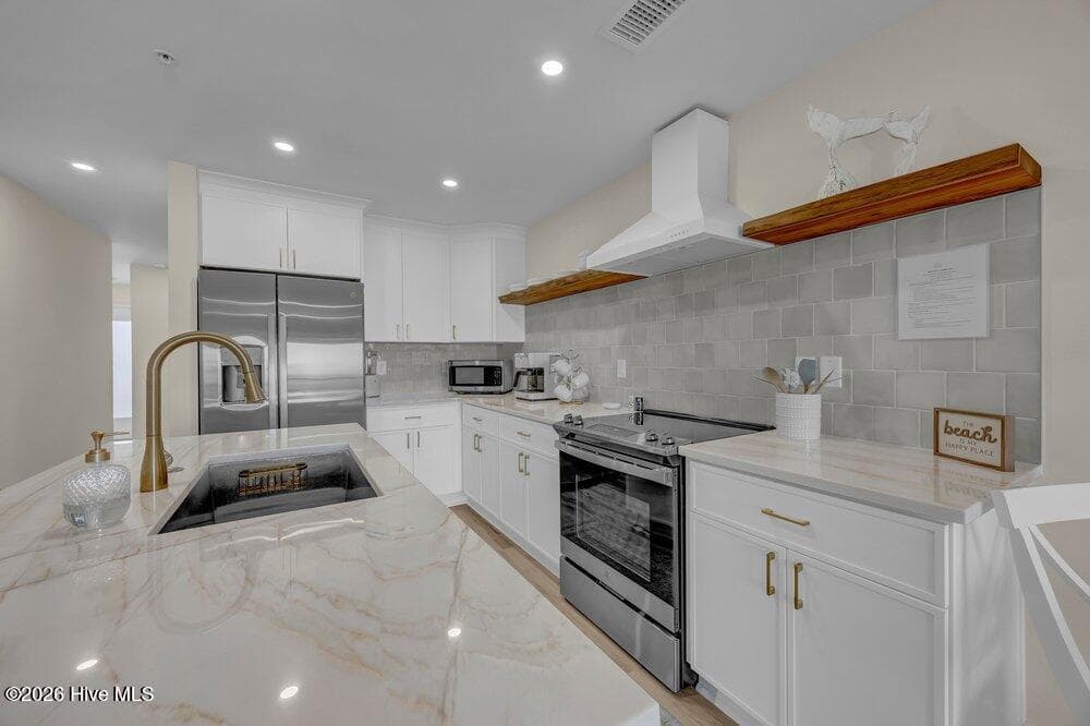 Condominium at 1800 Canal Drive Unit 101, Carolina Beach, NC 28428, photo 11 of 40