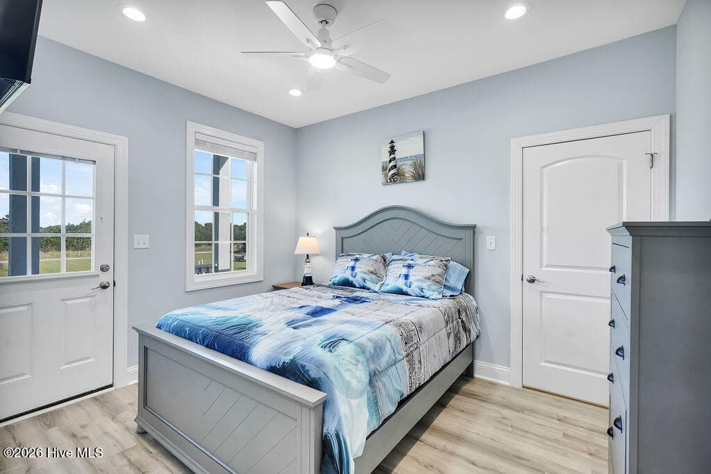 Guest bedroom 2nd floor - 244 Grandview Drive, Sneads Ferry, NC 28460
