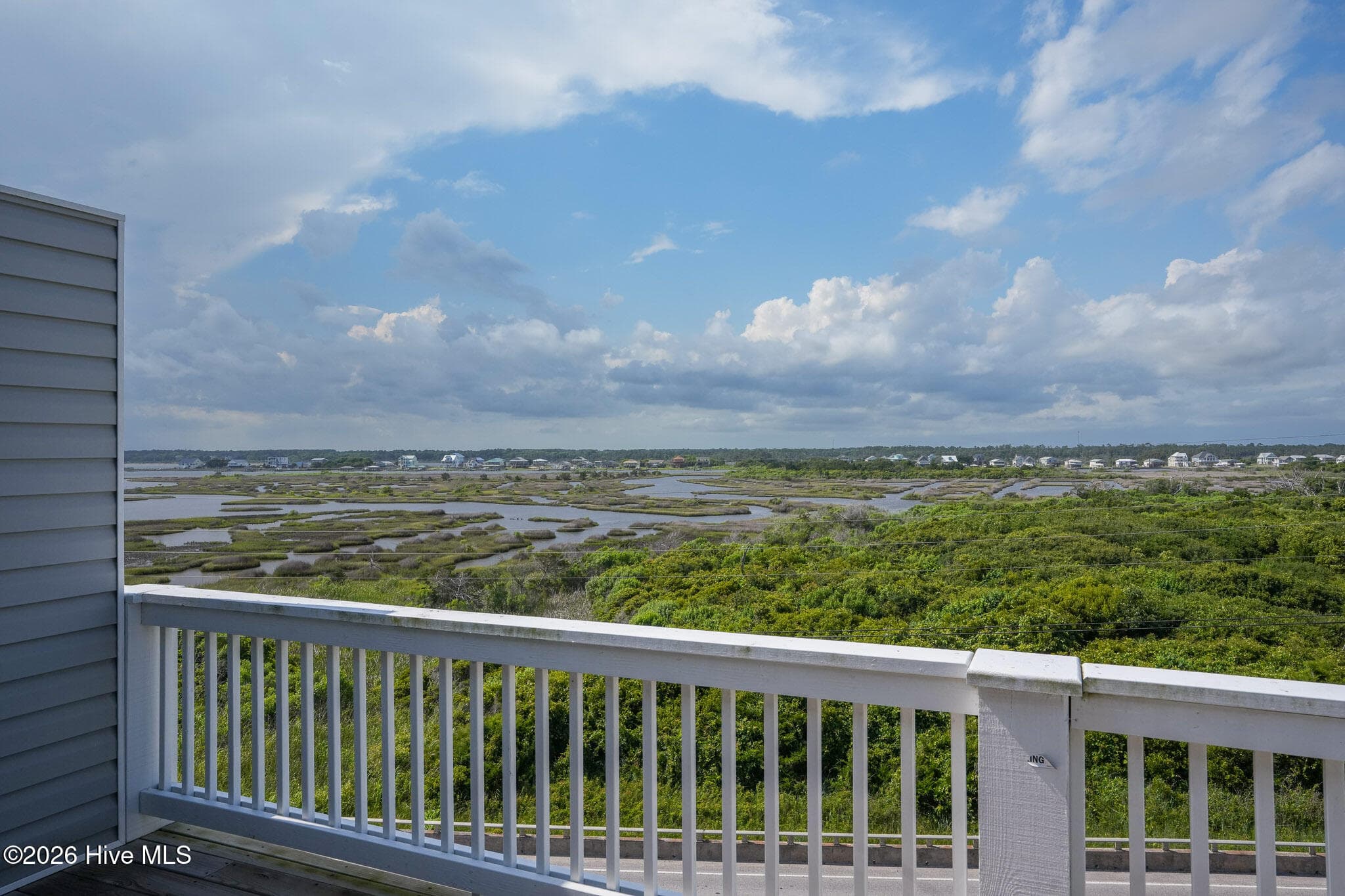 Townhouse at 208 Goldsboro Drive, North Topsail Beach, NC 28460, photo 26 of 74