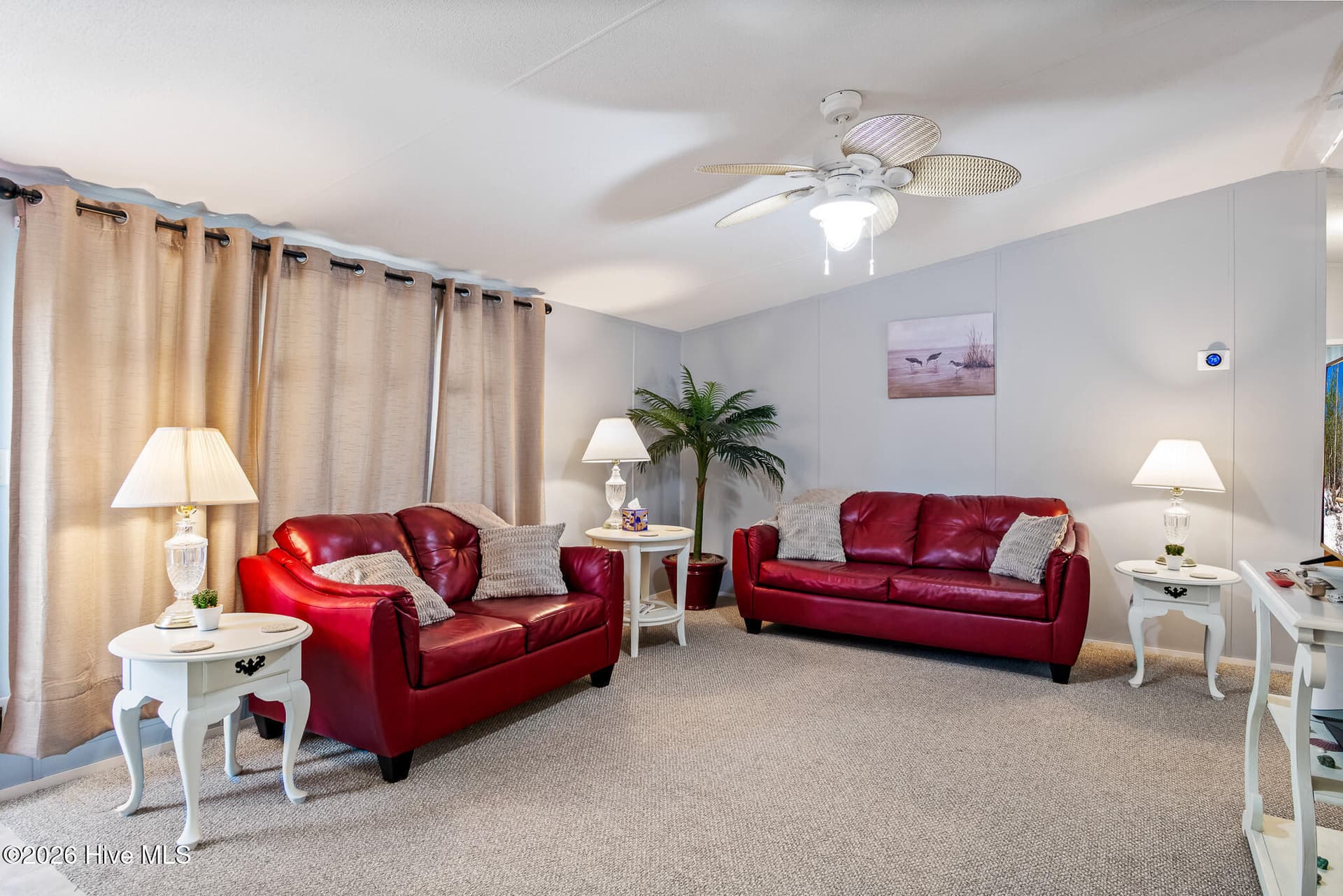 Manufactured Home at 1989 Scotch Sea Lane SW, Supply, NC 28462, photo 6 of 49