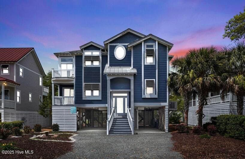 103 SE 74th Street, Oak Island, NC 28465